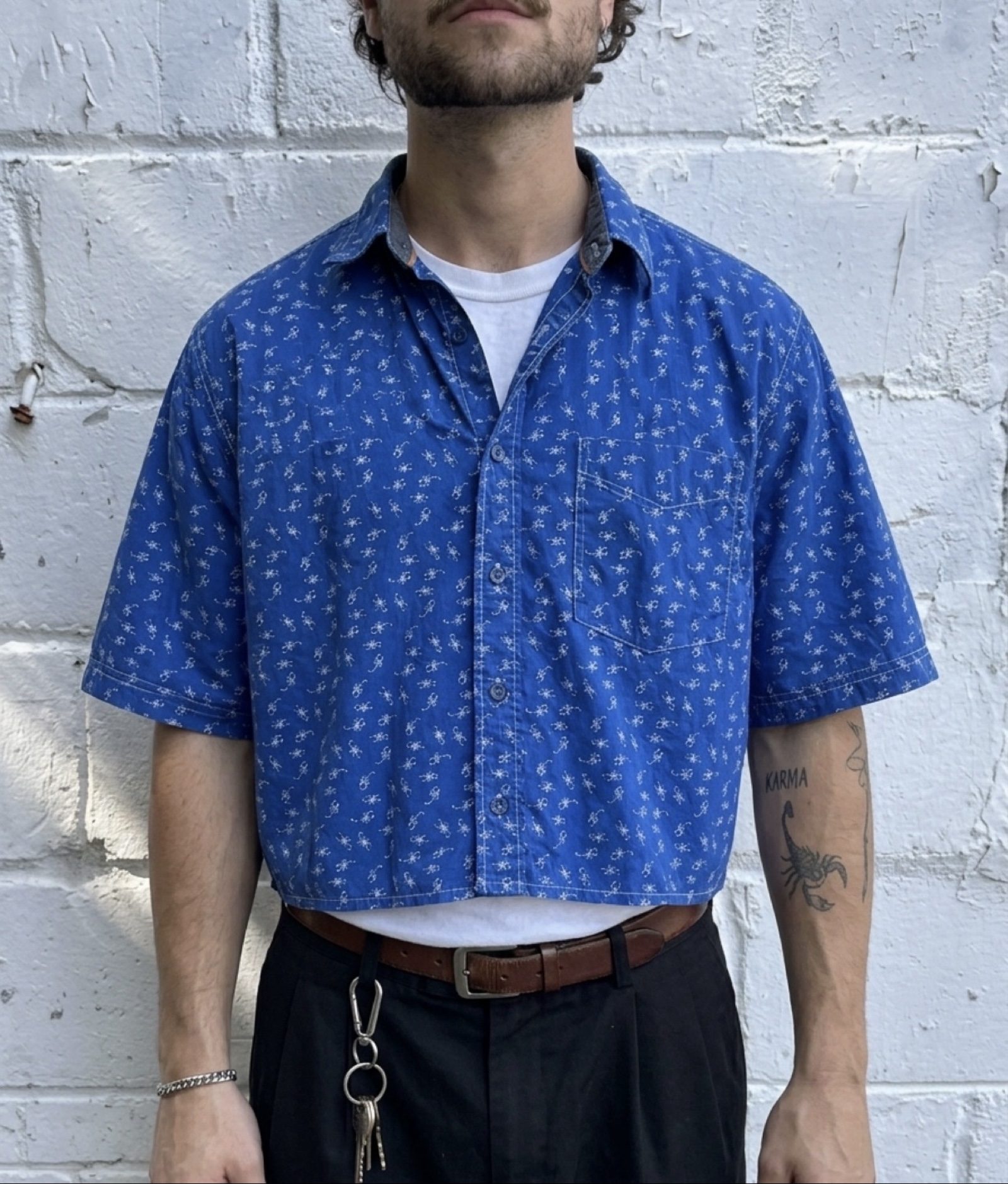 Tranquility Mayhem Blue Ant Print Cropped Shirt Medium