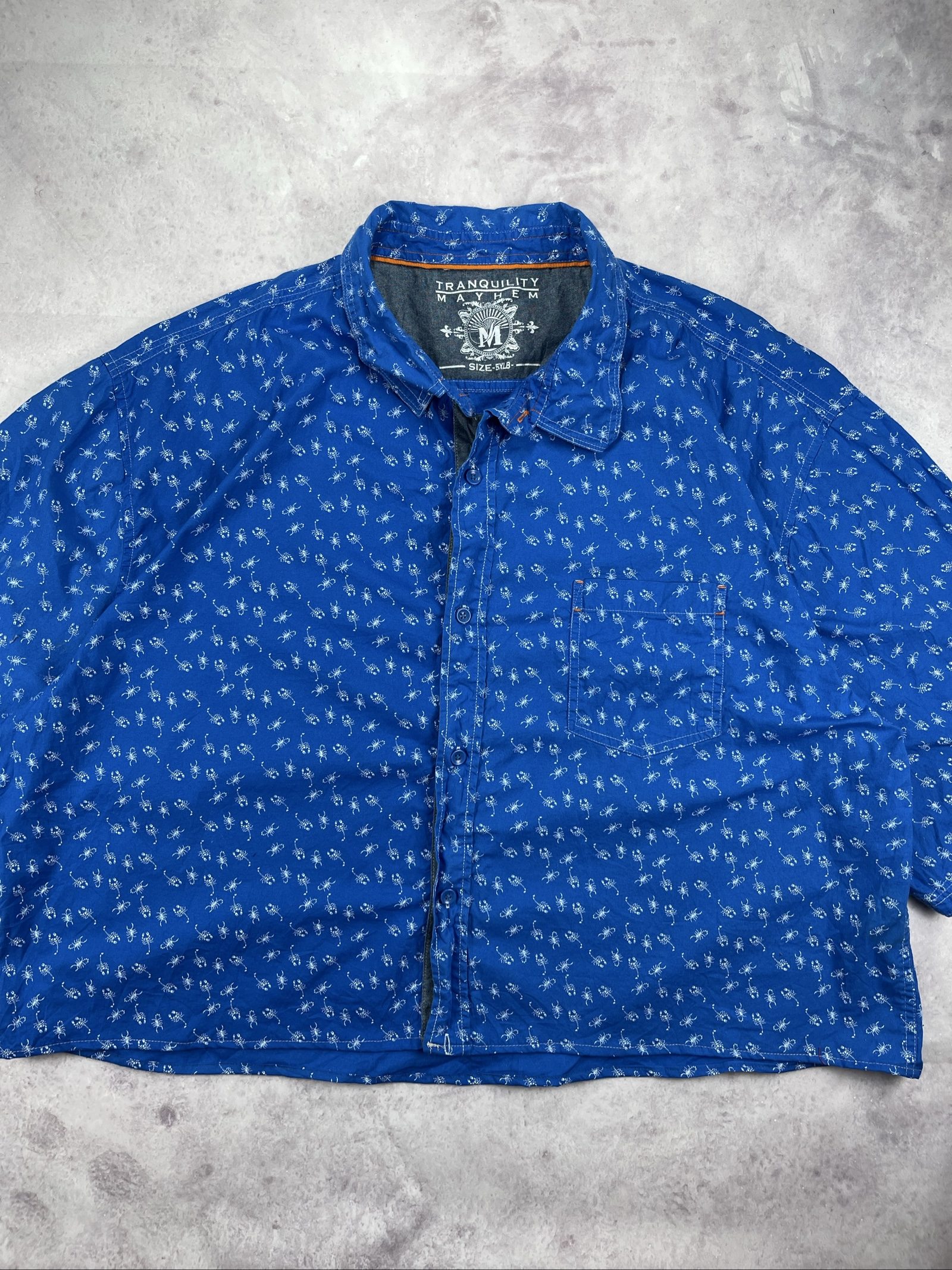 Tranquility Mayhem Blue Ant Print Cropped Shirt Medium image 3
