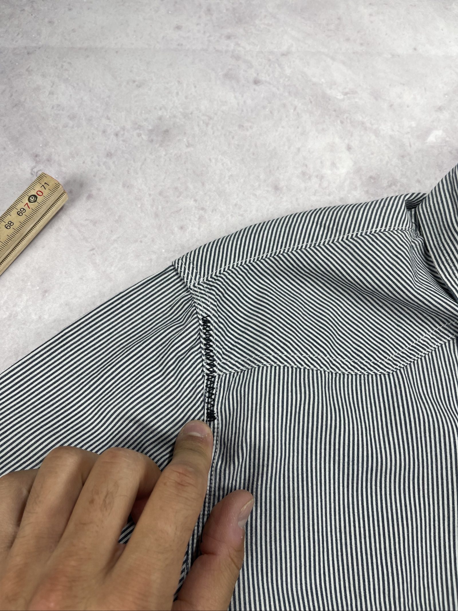 Guess Men Black & White Striped Button Shirt XXL image 10