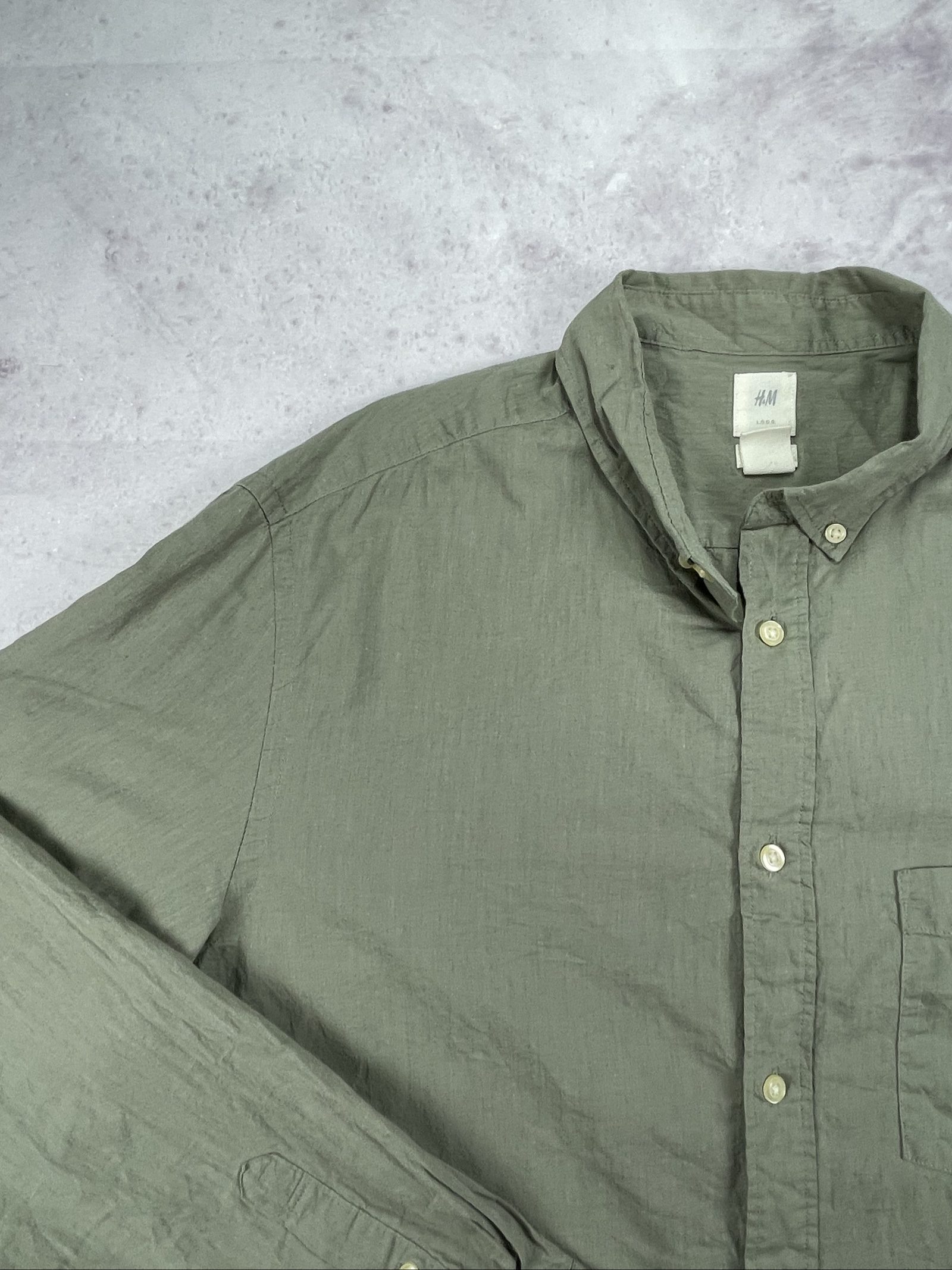 H&M Men's Olive Green Button-Up Linen Shirt Large image 4