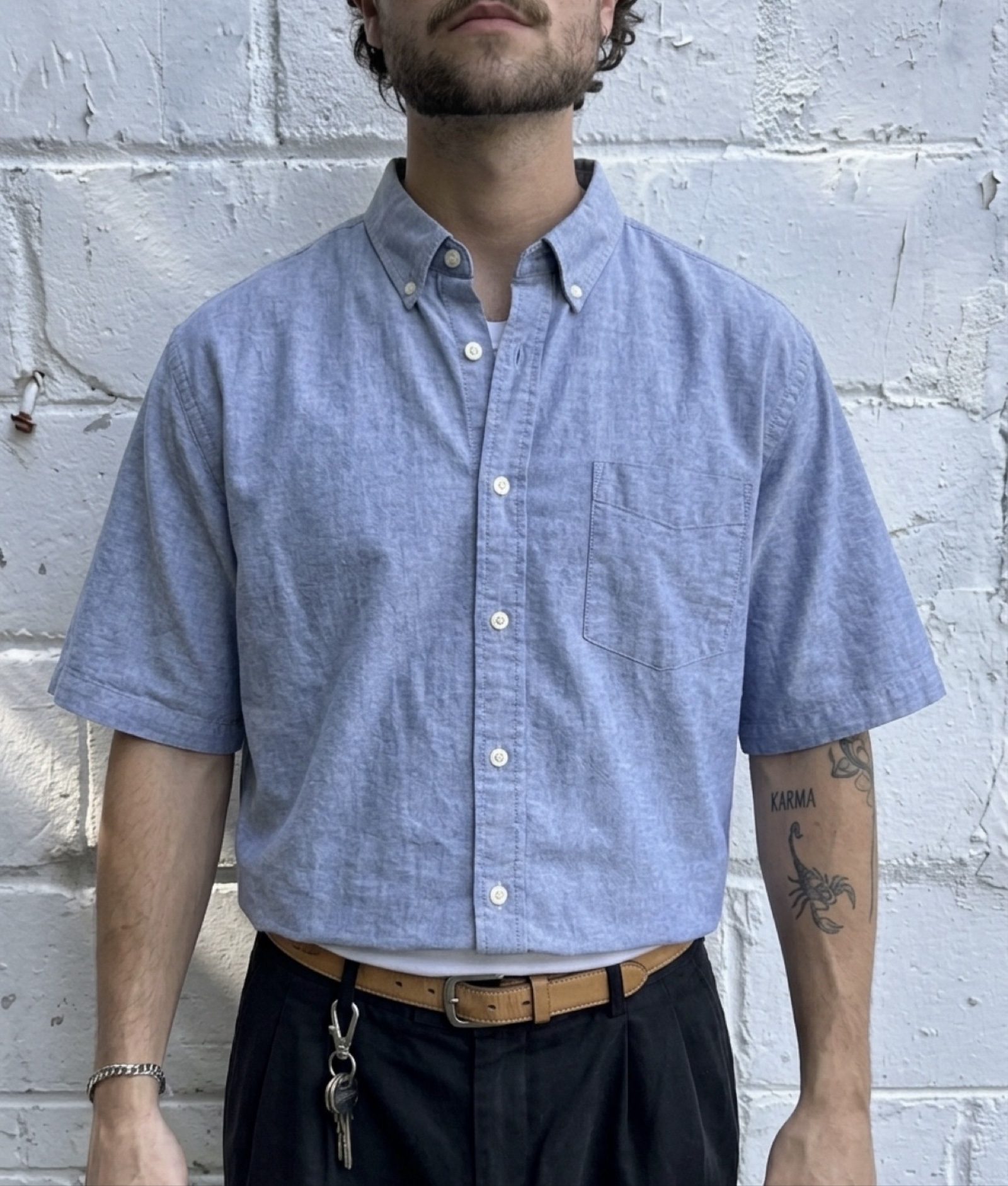 Amazon Essentials Men's Light Blue Short Sleeve Oxford Shirt XL