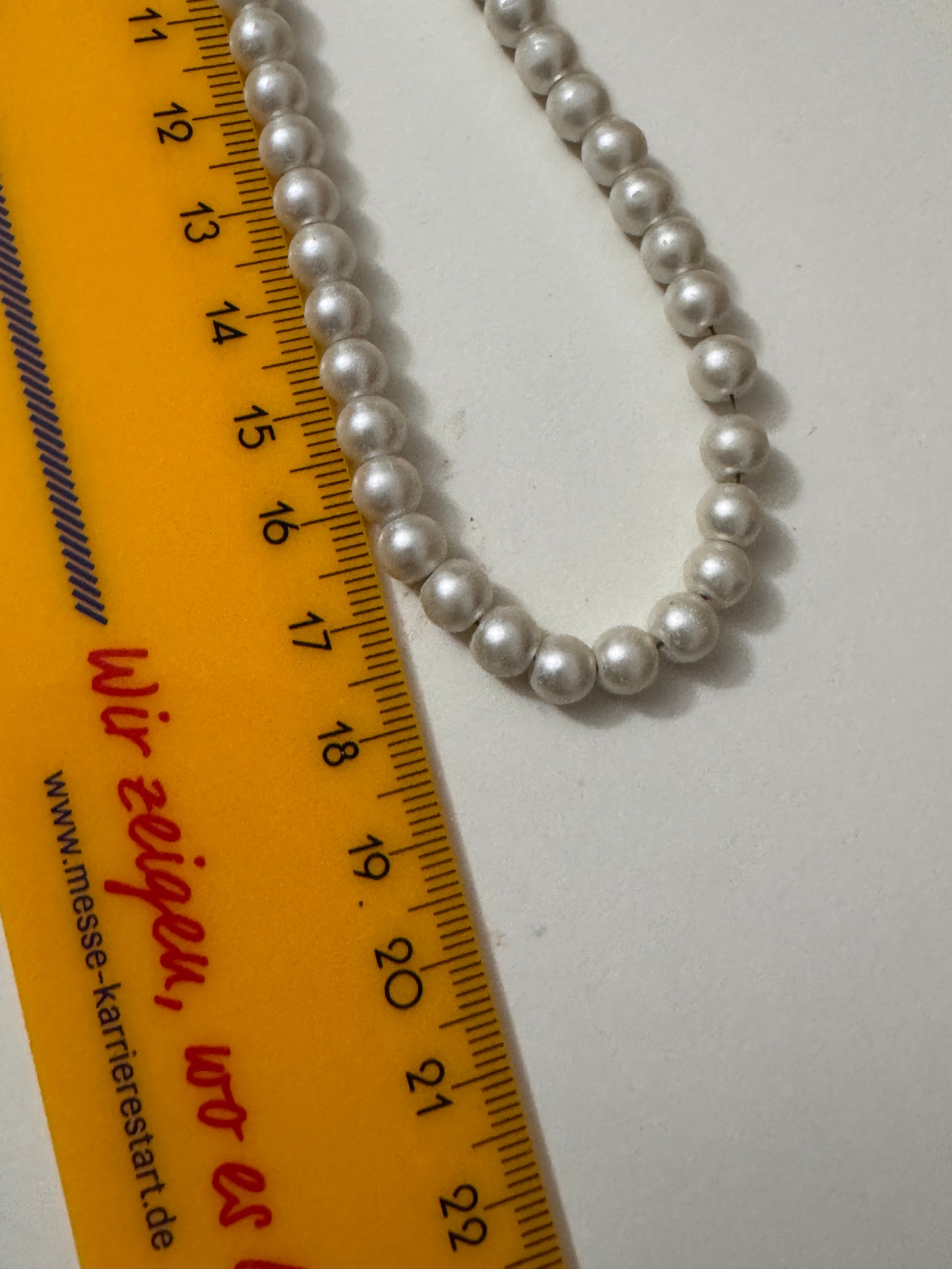 Unbranded White Faux Pearl Necklace 45 cm Jewel-Ja-8 image 4