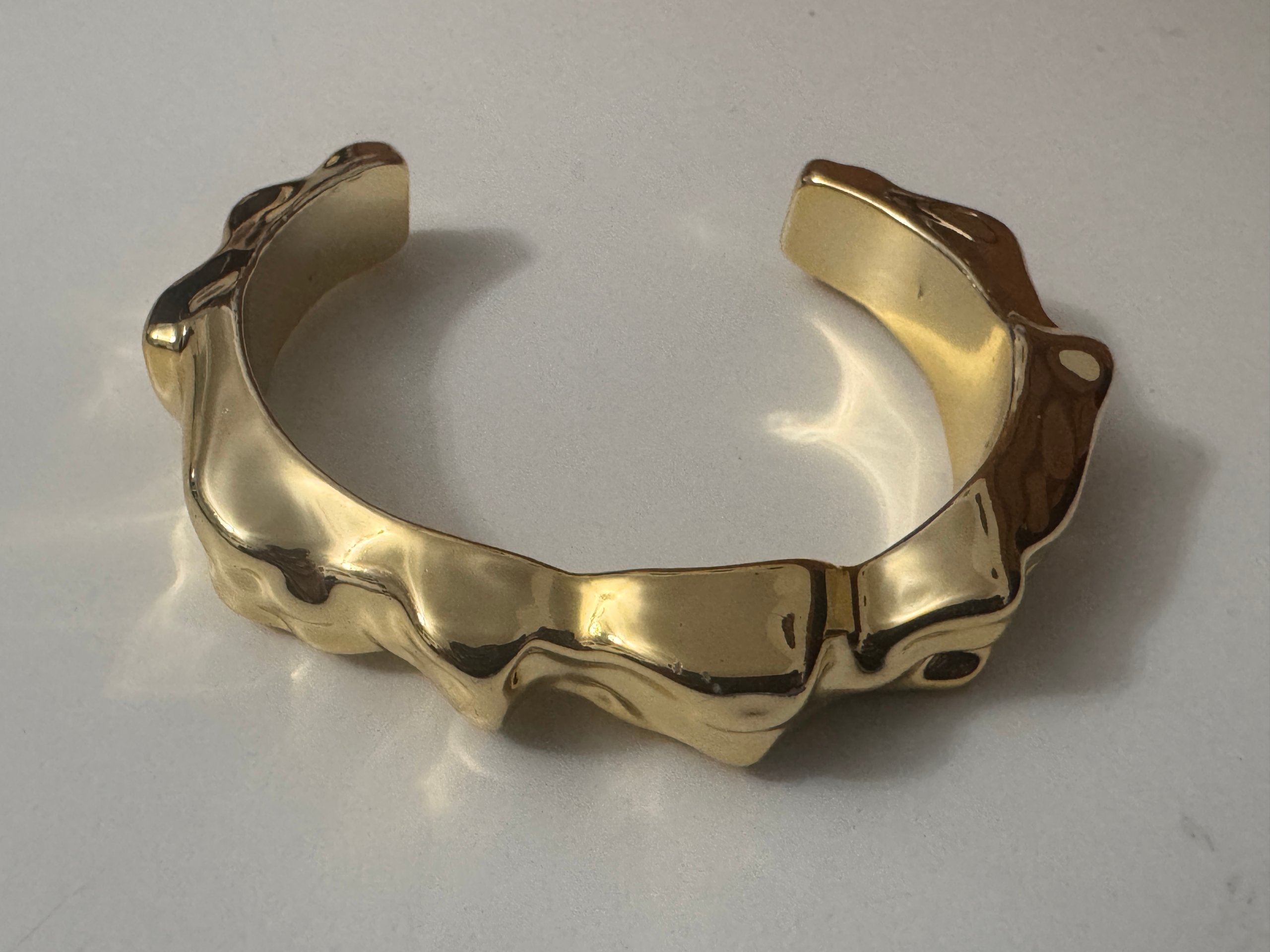 Gold Tone Sculptural Metal Cuff Bracelet Unisex Jewel-Ja-8 image 5