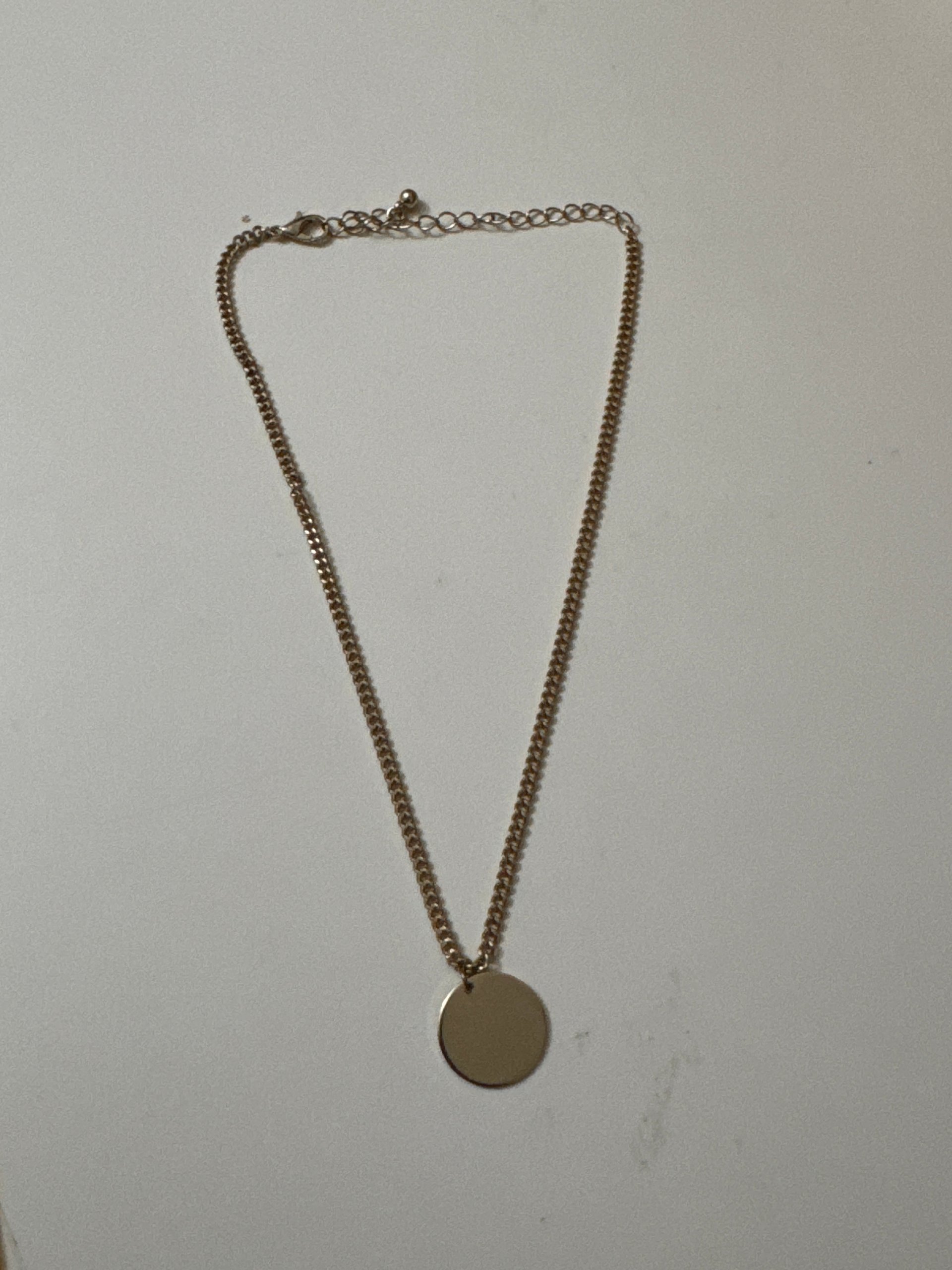 Gold Round Pendant Chain Necklace Unisex Jewel-Ja-8 image 2