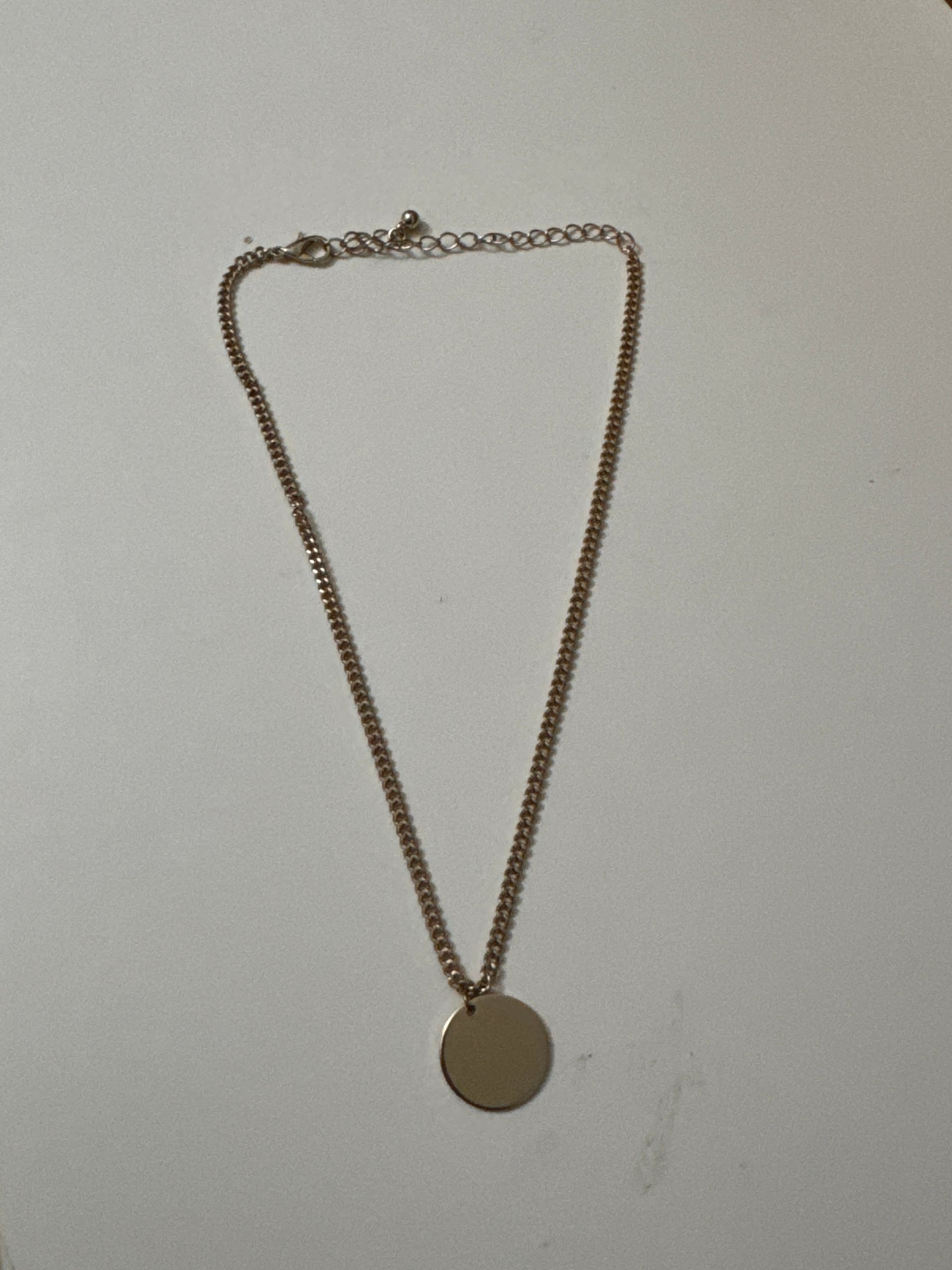 Gold Round Pendant Chain Necklace Unisex Jewel-Ja-8 image 3