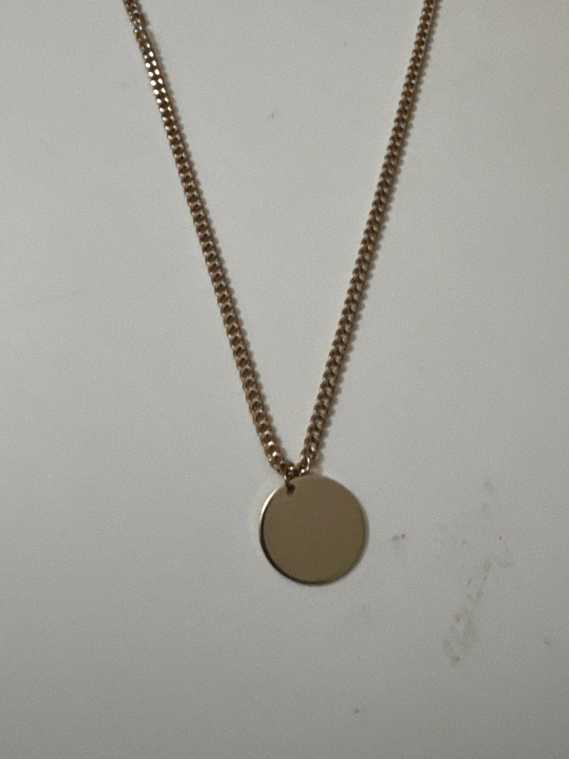 Gold Round Pendant Chain Necklace Unisex Jewel-Ja-8 image 4