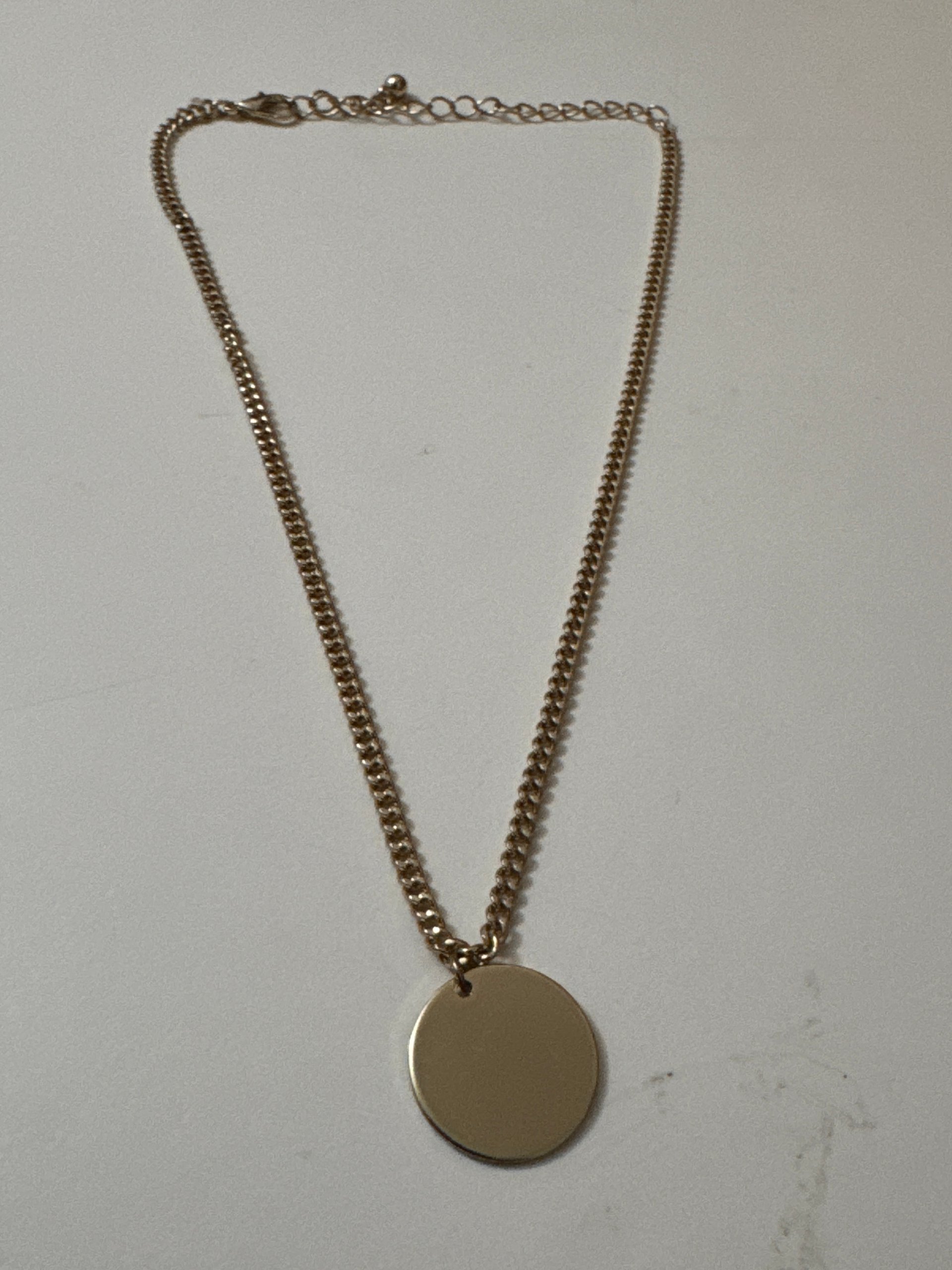 Gold Round Pendant Chain Necklace Unisex Jewel-Ja-8 image 6