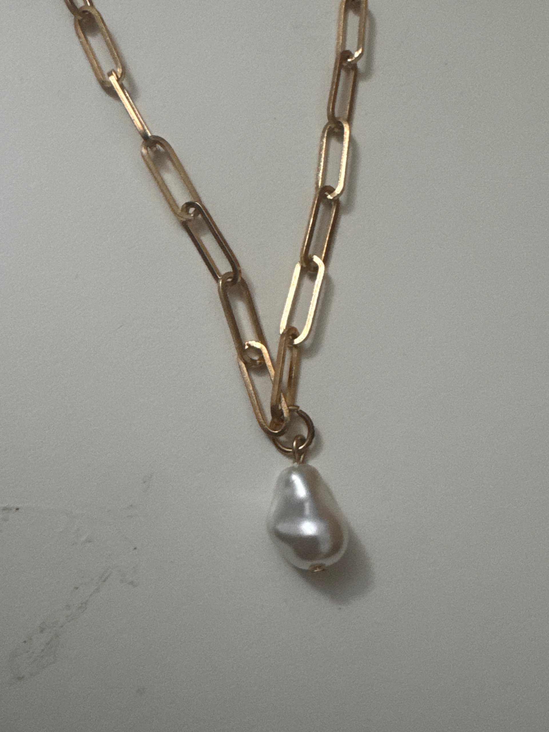 Gold Tone Chain Necklace with White Pearl Pendant Women Jewel-Ja-8 image 6