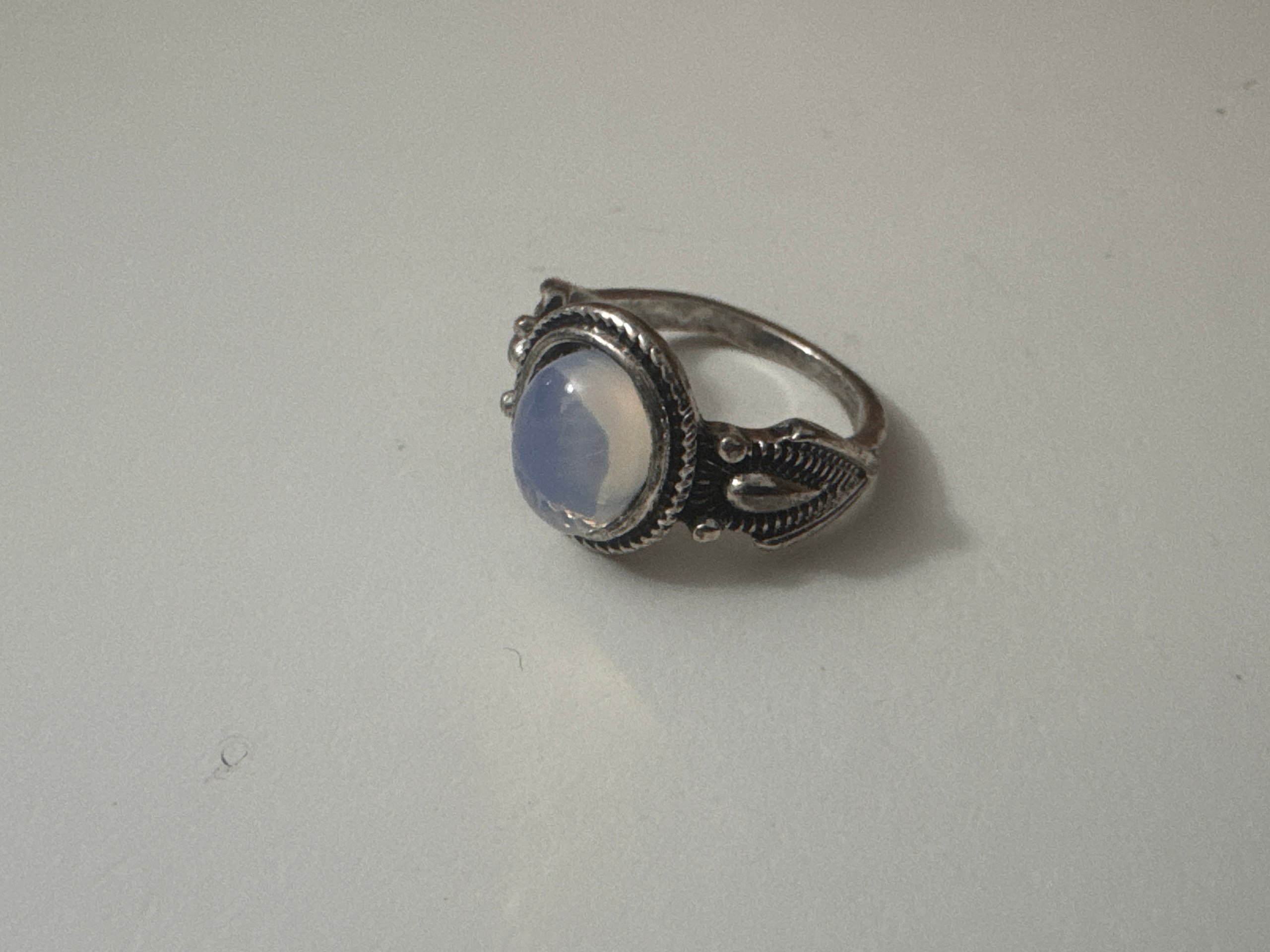 Silver Tone Blue Opalite Cabochon Ring Vintage Style Jewel-Ja-8