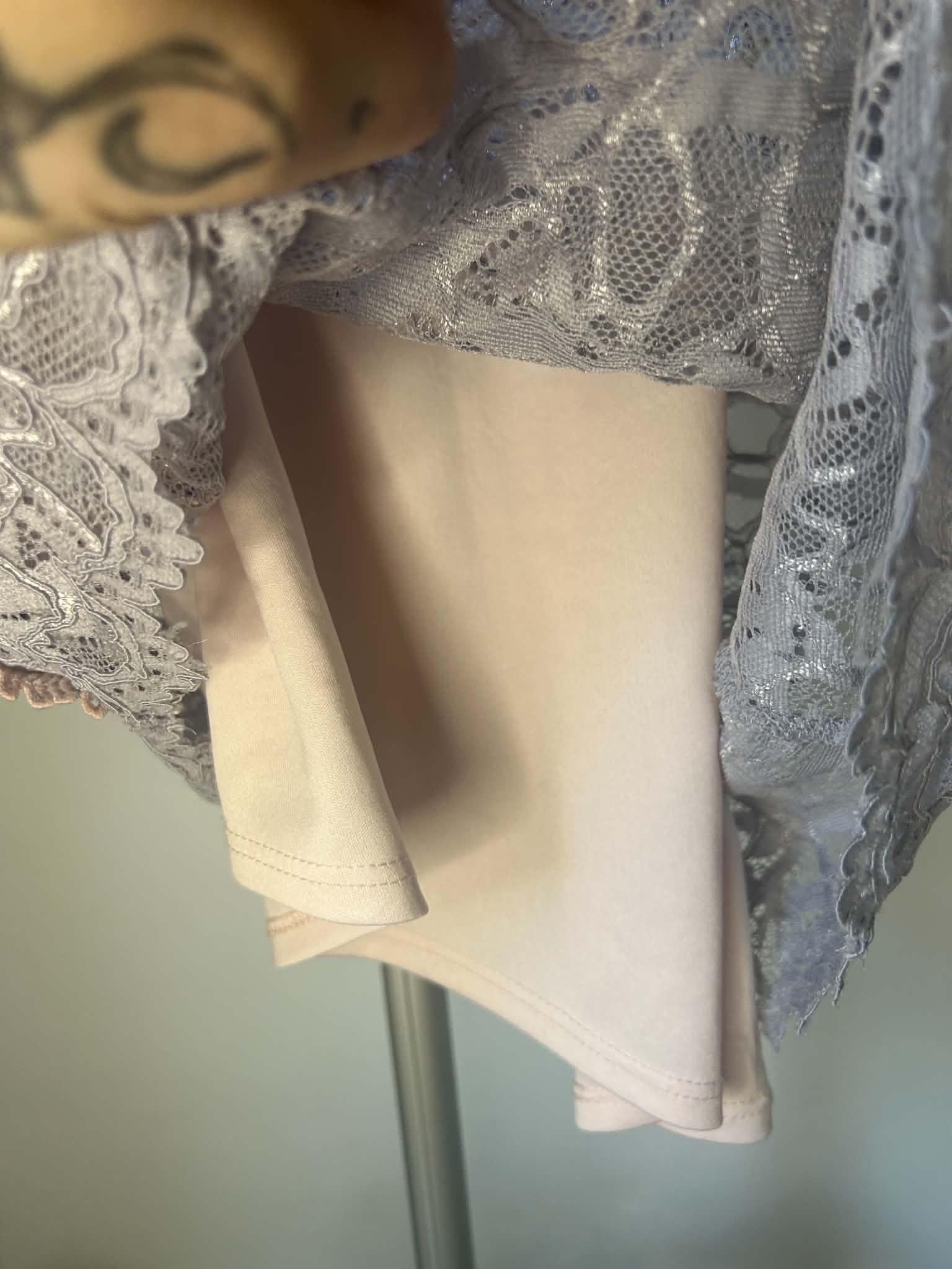Topshop Grey & Pink Lace Spaghetti Strap Dress Small with Appliqué Detail size 8 image 6