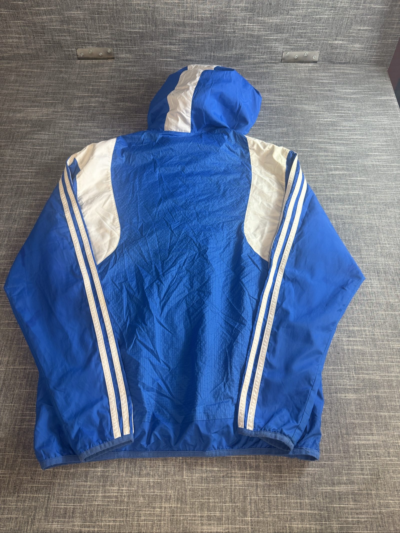 Adidas Men’s Hooded Windbreaker Jacket Medium Blue White 3 Stripe image 6