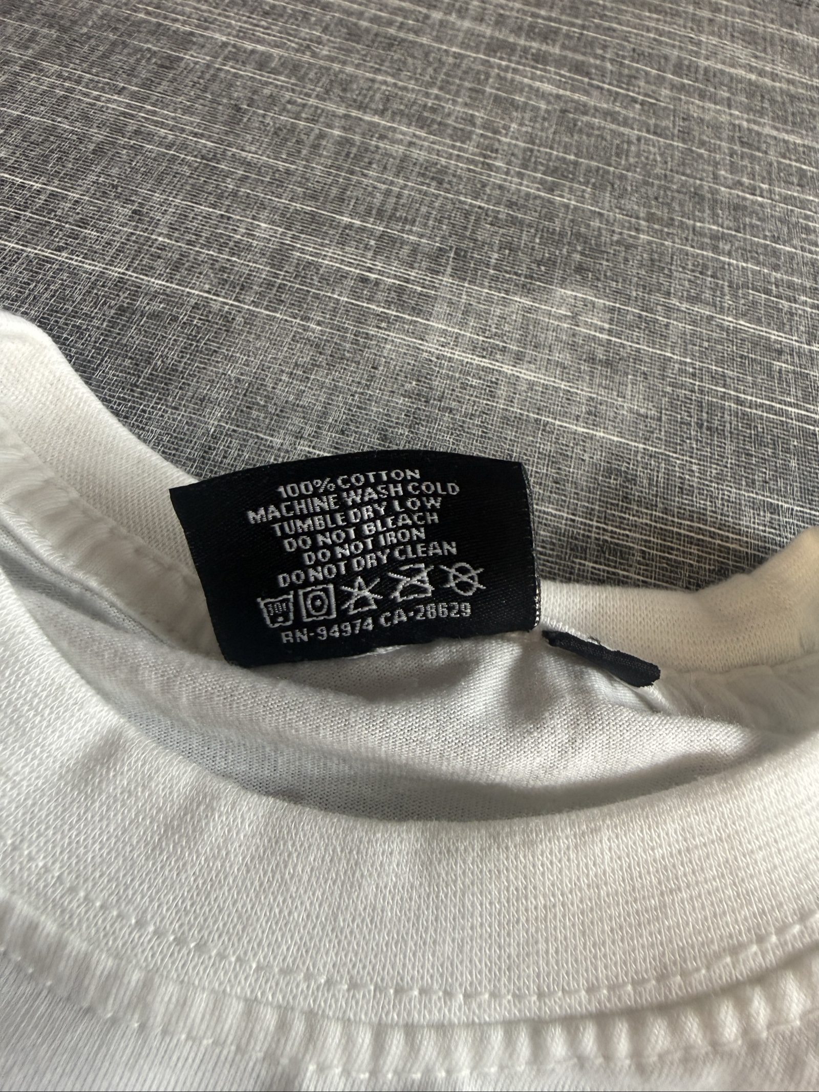 Stussy Men’s White Cotton Skateboard Graphic T-Shirt Medium image 4