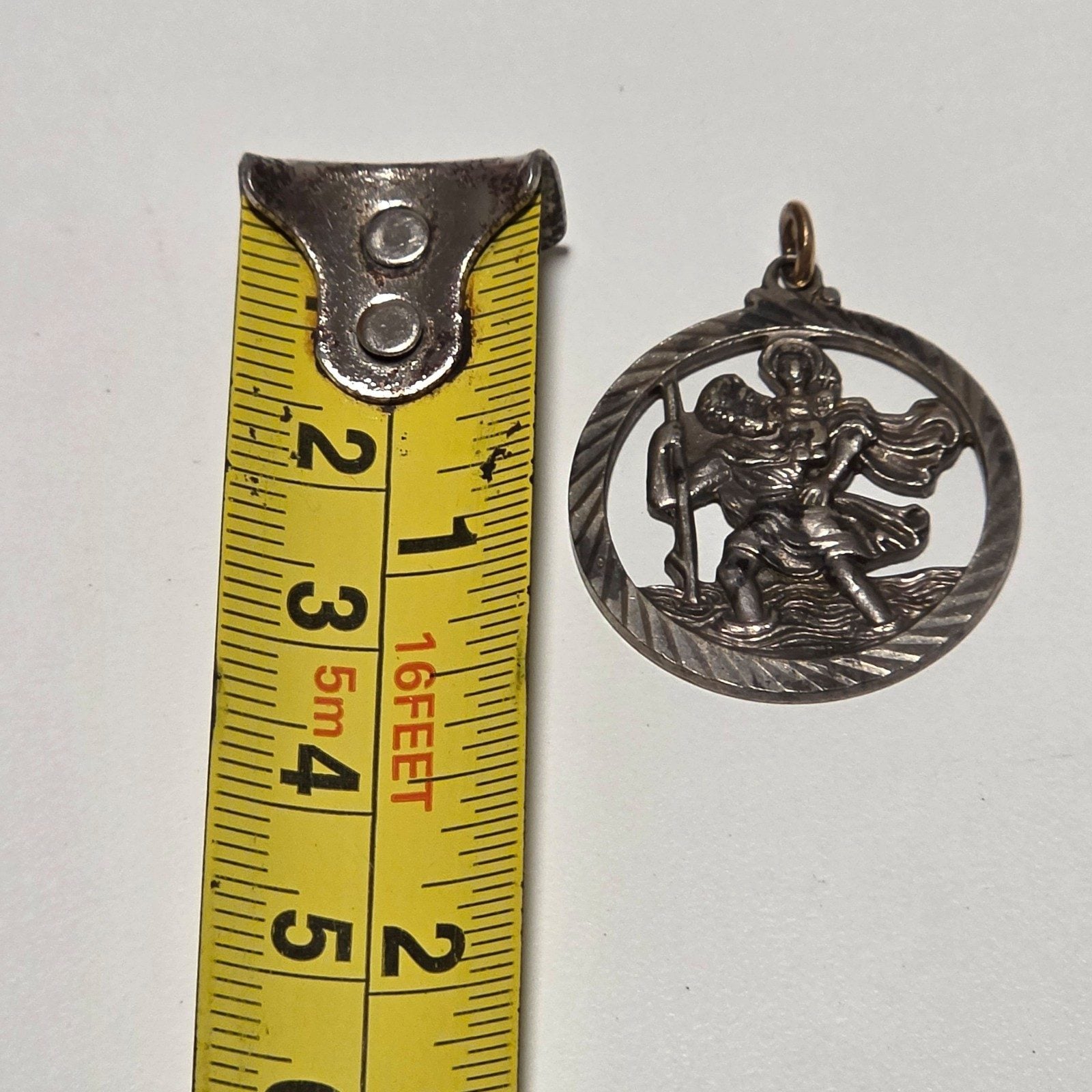 Sterling Silver St Christopher Circle Pendant. B6 image 3