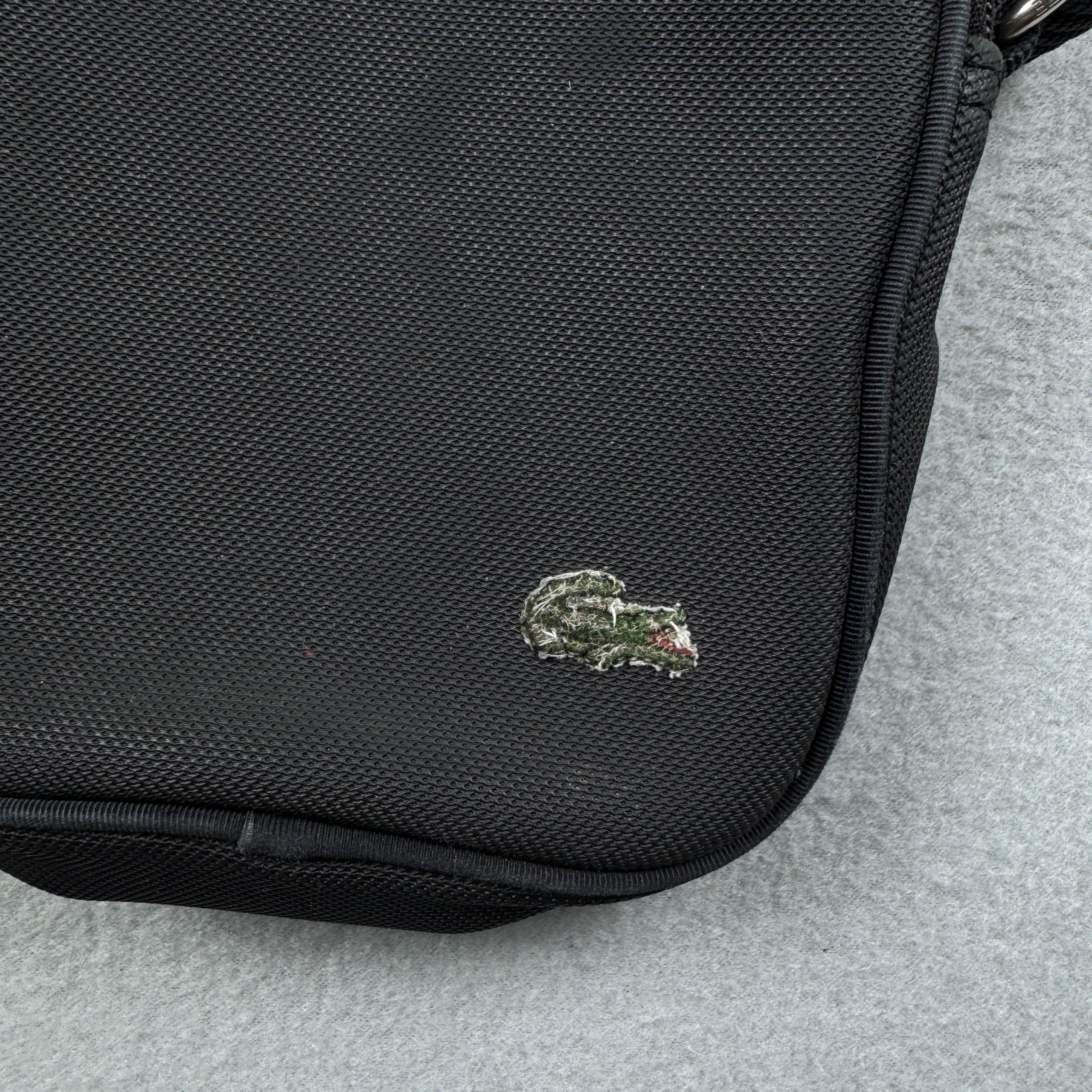 Lacoste Vintage Black Crossbody Messenger Bag One Size Adjustable Strap image 3