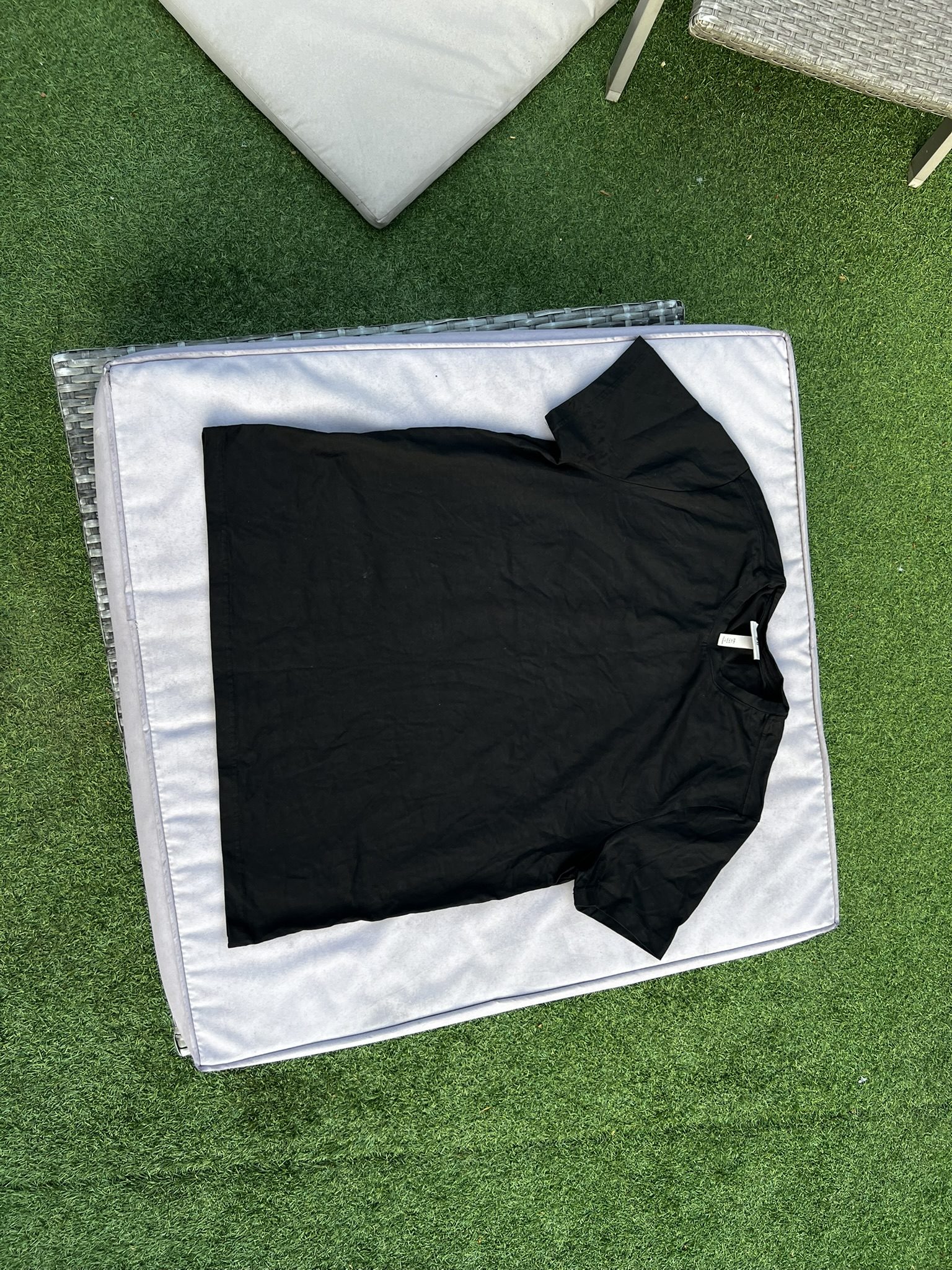 H&M Black Slim Fit T-Shirt Large