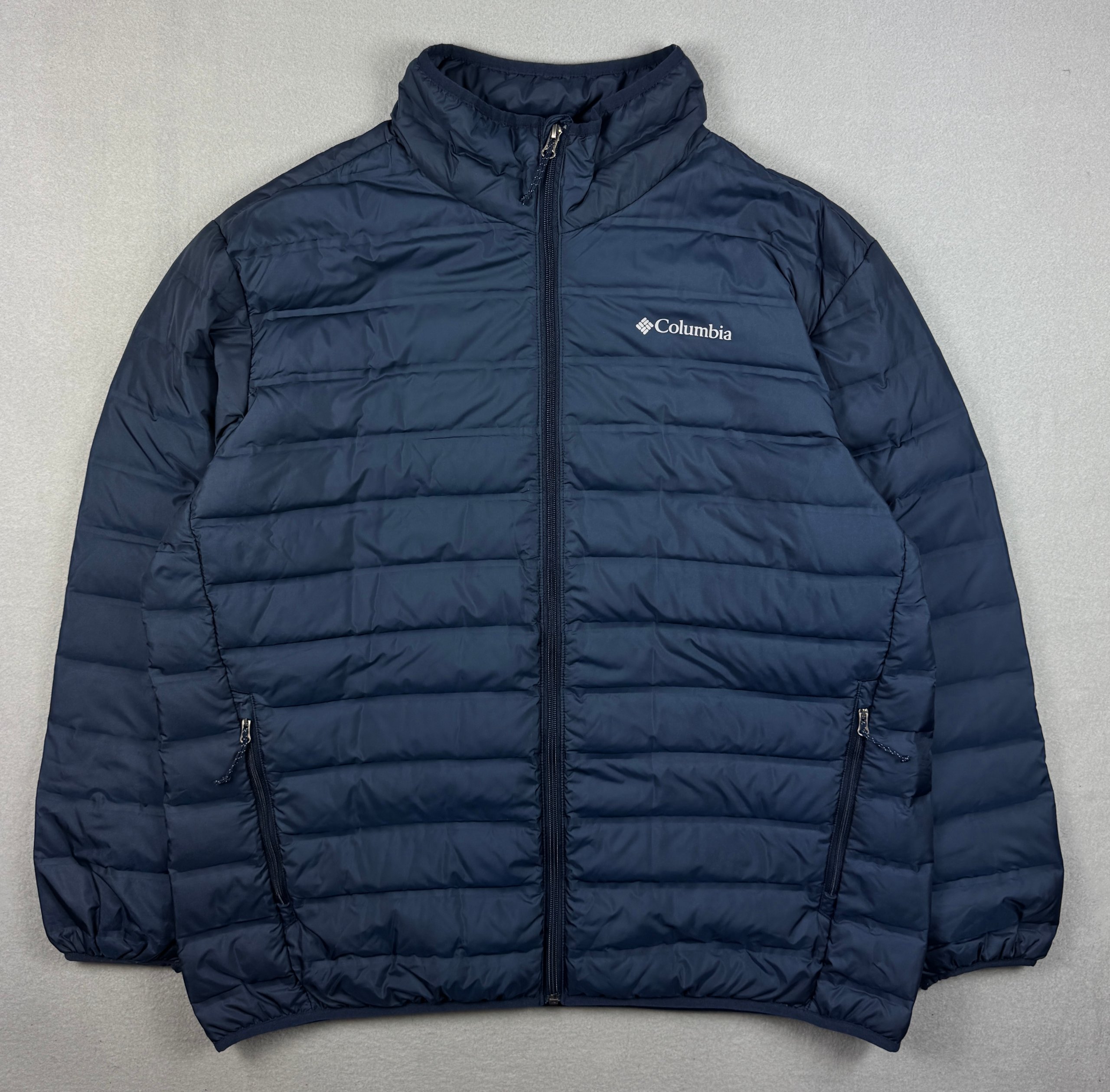 Columbia 650 Navy Puffer Jacket Lightweight Warm Men`s Size XL