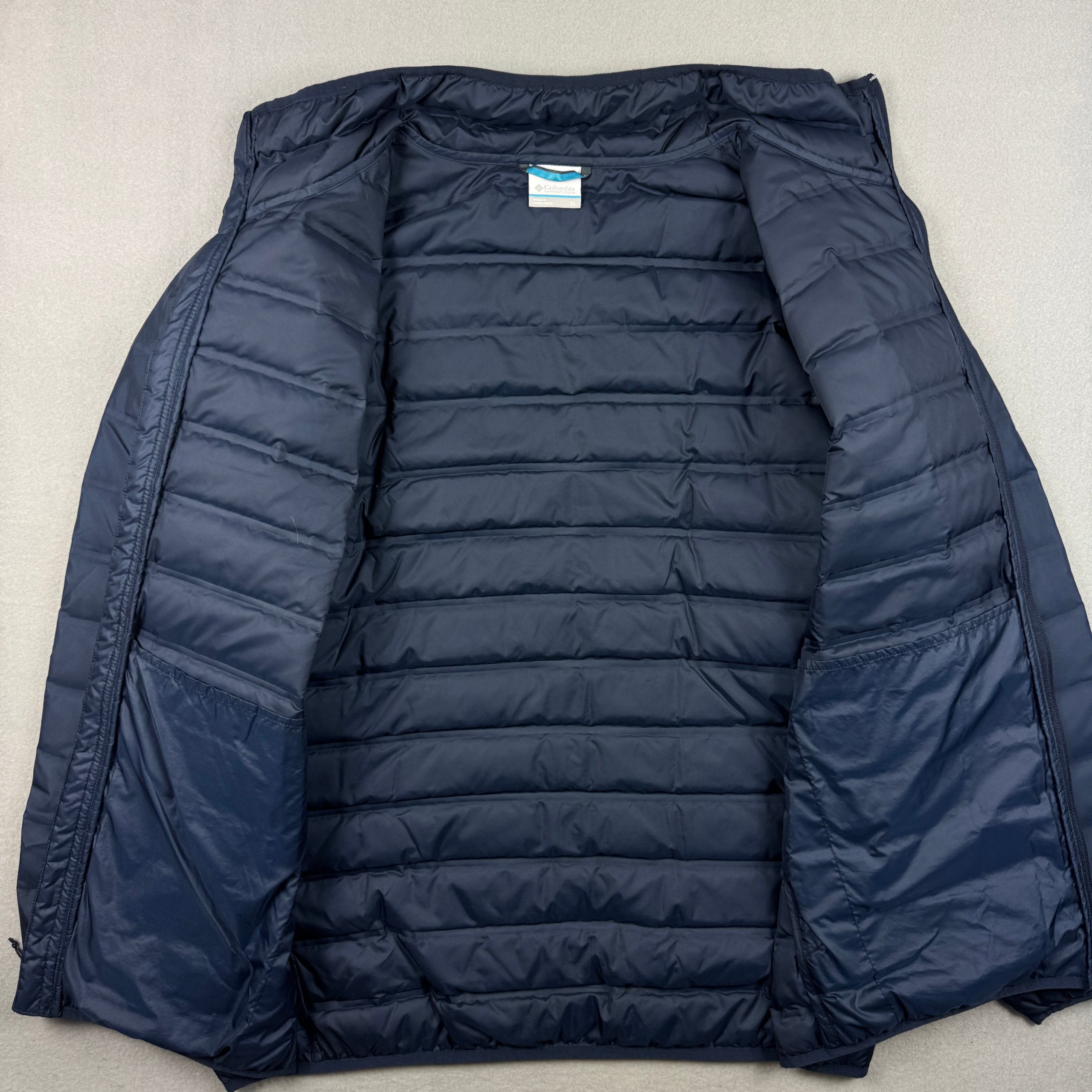 Columbia 650 Navy Puffer Jacket Lightweight Warm Men`s Size XL image 3