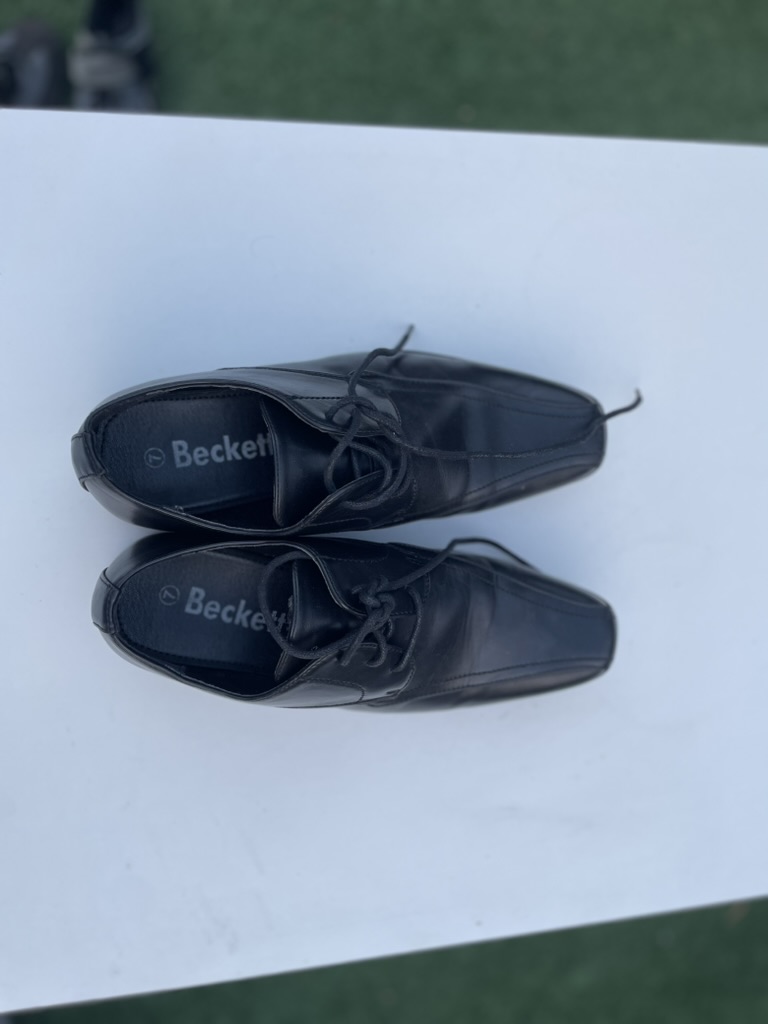 Beckett Black Leather Men's Dress Shoes Size 7