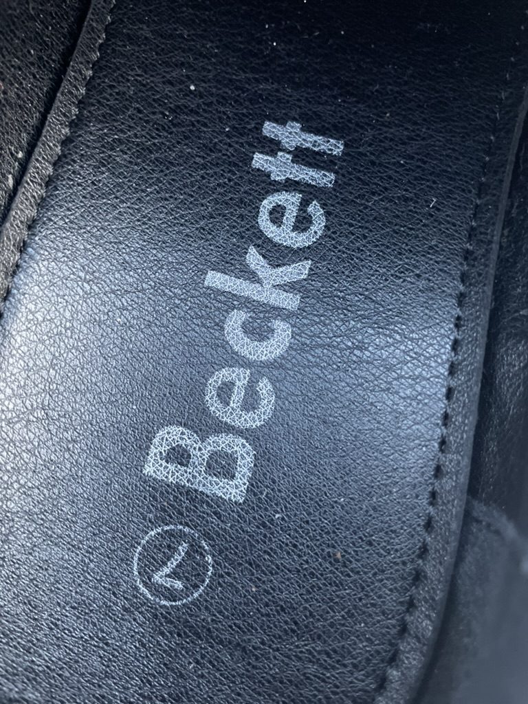 Beckett Black Leather Men's Dress Shoes Size 7 image 4