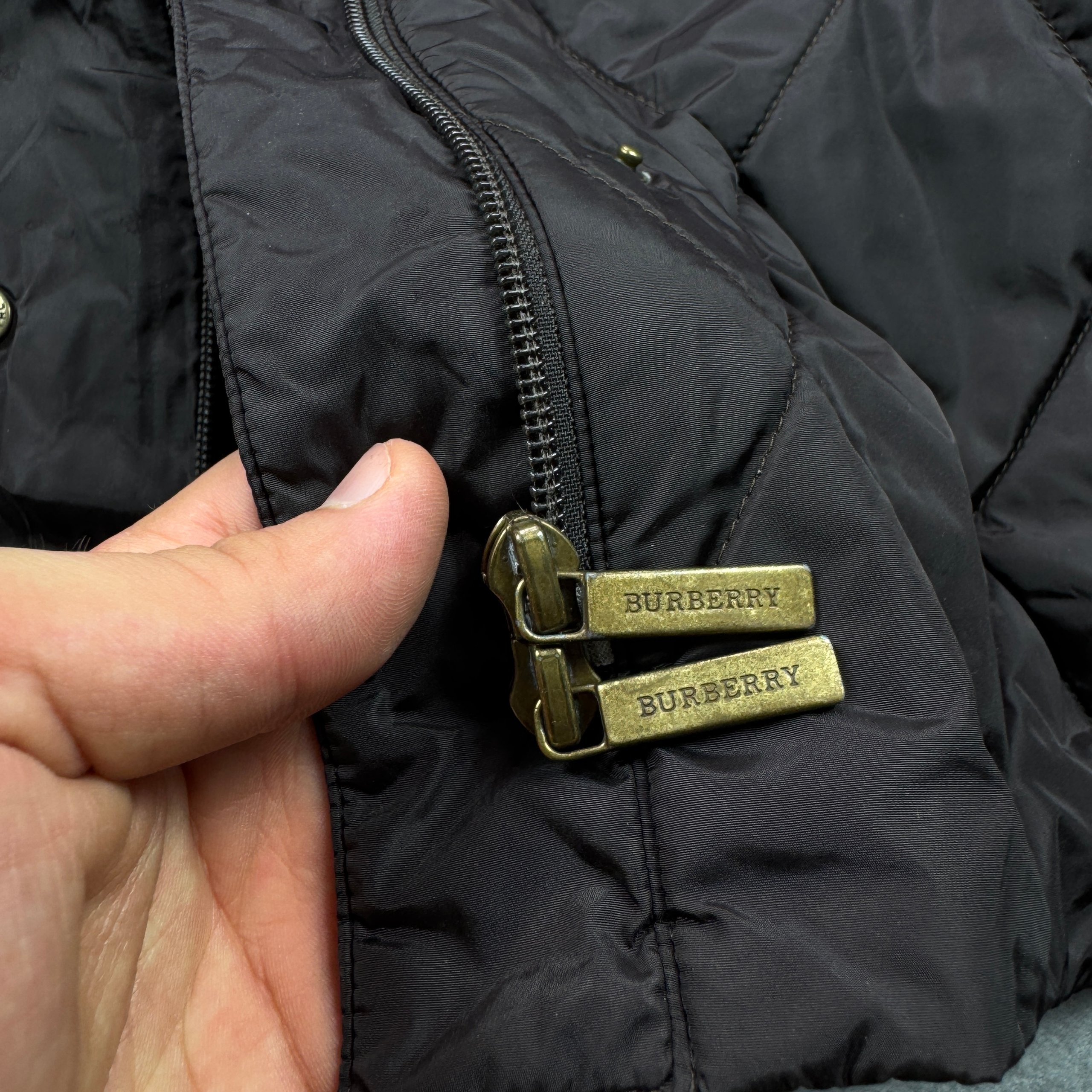 Burberry London Vintage Dark Brown Quilted Women`s Jacket Classic Check Lining Size 48 / XL image 8