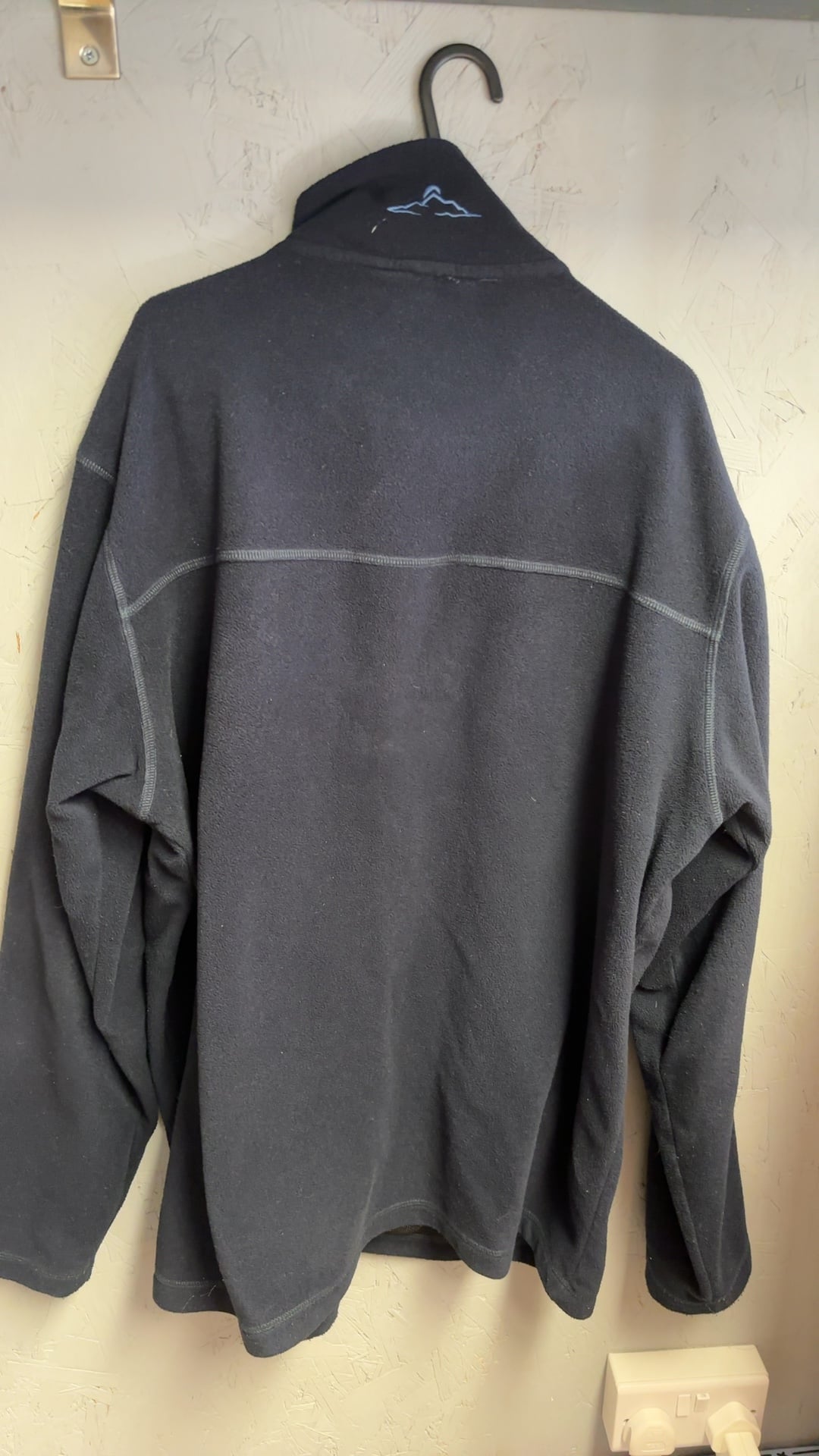 Portwest Black Fleece Jacket XL with Zip Pockets
