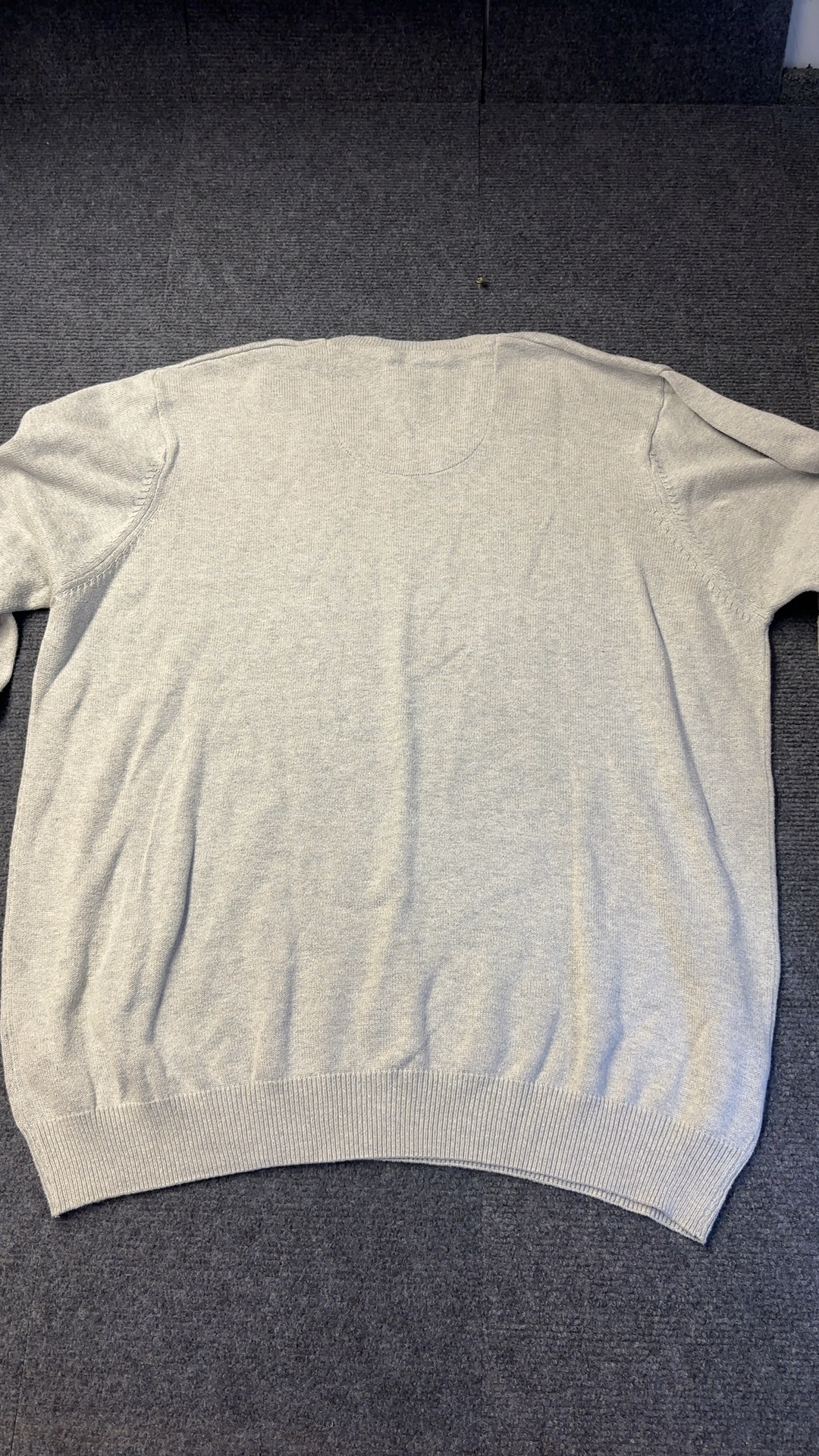 Marks and Spencer Silver Grey Cotton V-Neck Sweater X Large very good condition image 5