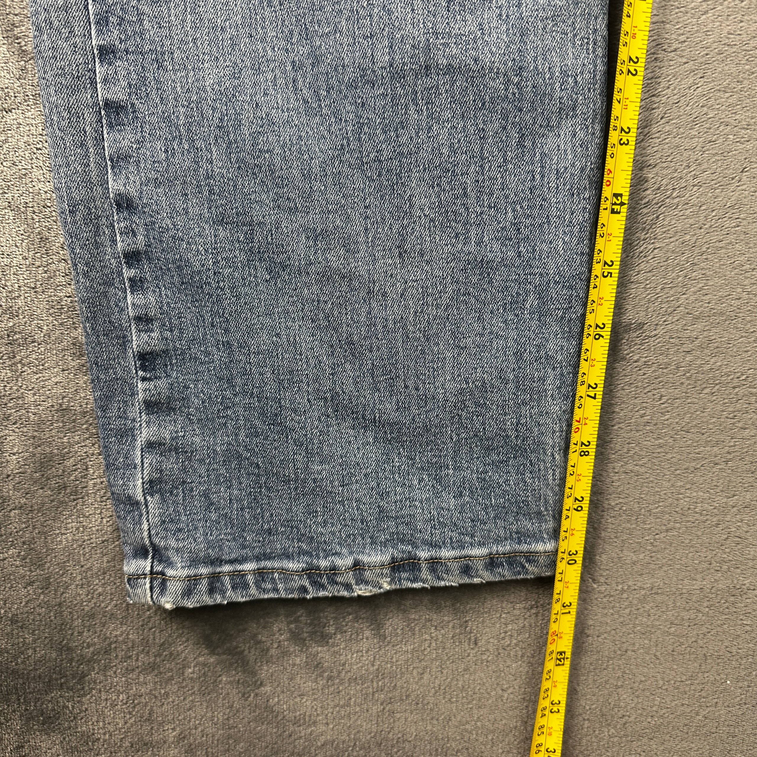 Wrangler Relaxed Fit Blue Jeans Men’s 38x31 image 8