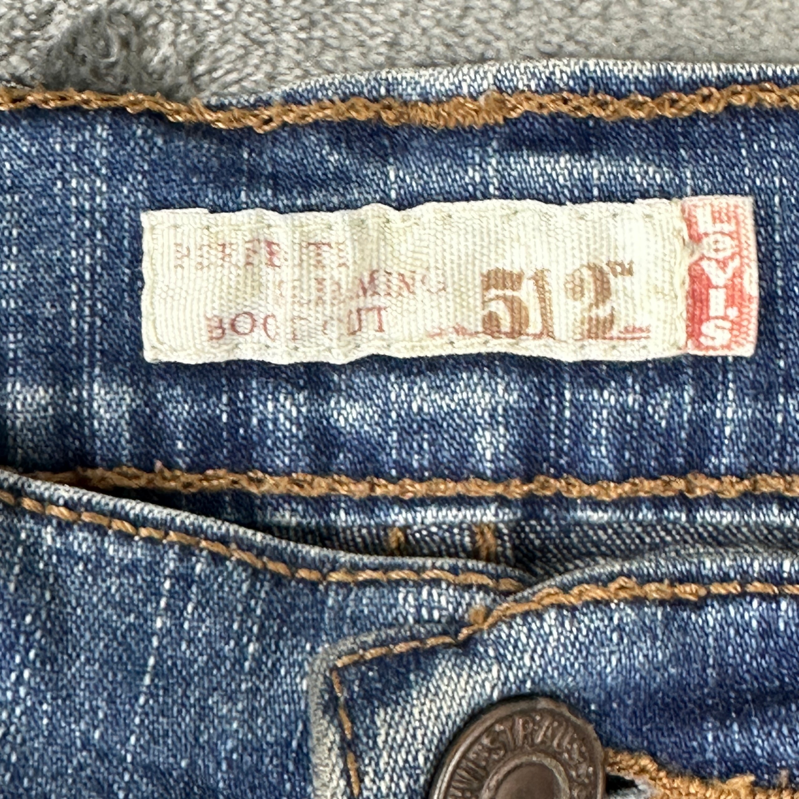 Levi's 512 Perfectly Slimming Blue Bootcut Jeans W28 L30 image 4