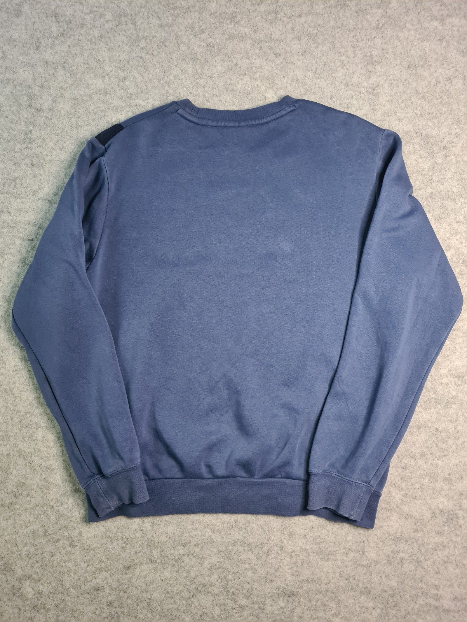 Nike Men’s Blue Beige Navy Crew Neck Sweatshirt Medium Red Logo 1143 image 5