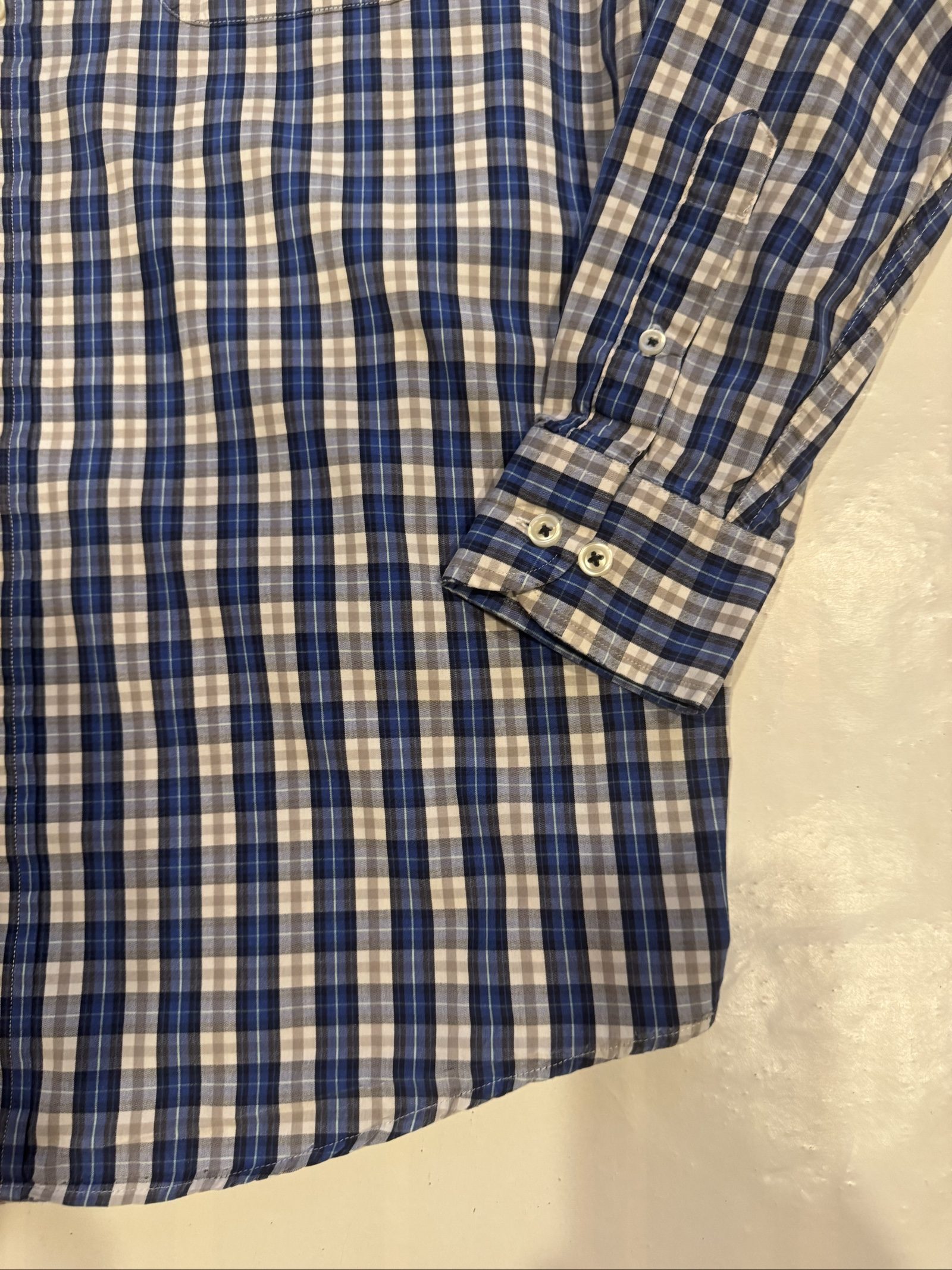 Men’s Roundtree & Yorke Trim Fit Plaid Button-Down Shirt – Blue Gray White – Large image 2