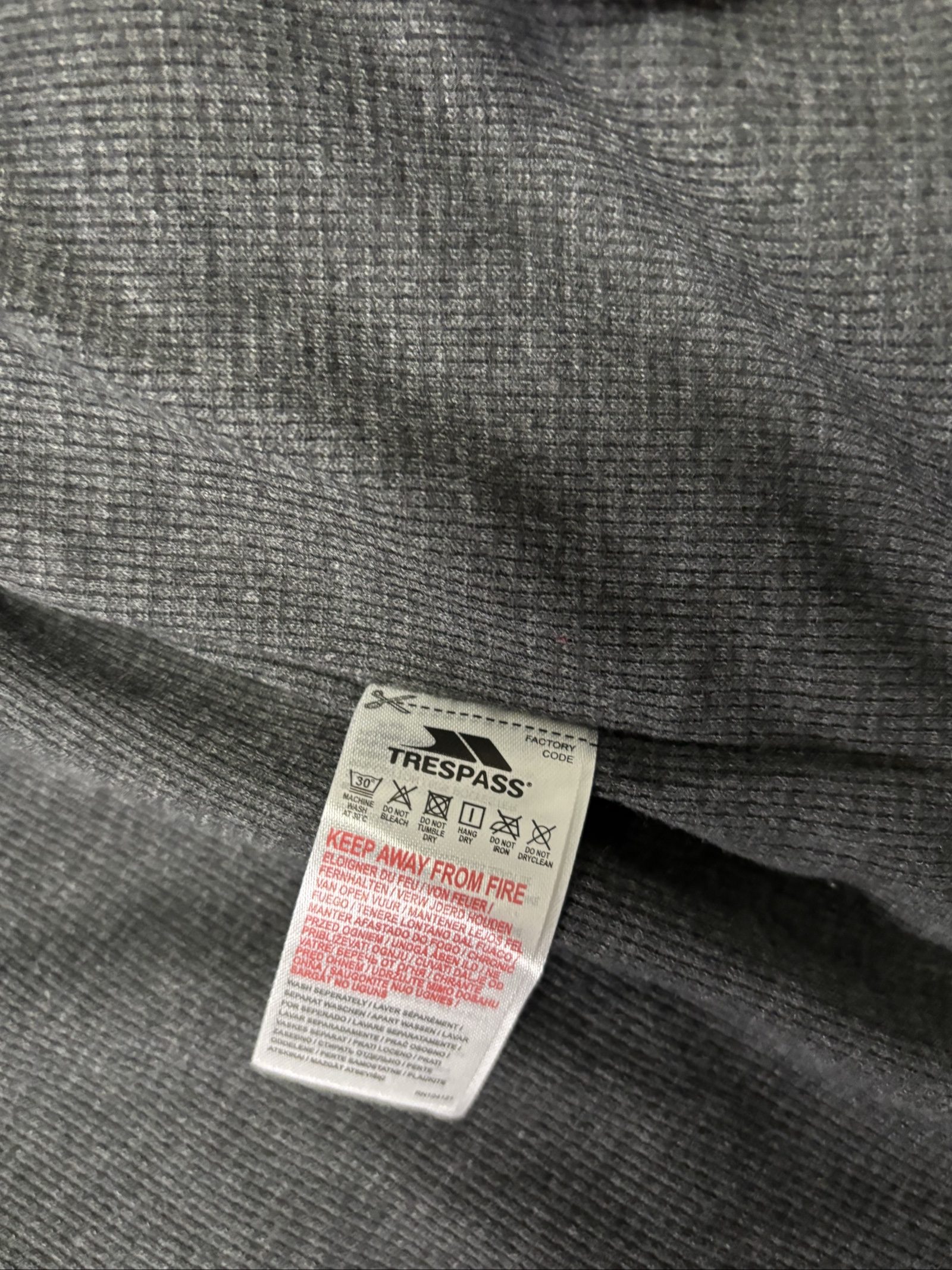 Trespass Men's Red & White Checked Flannel Shirt XL image 7