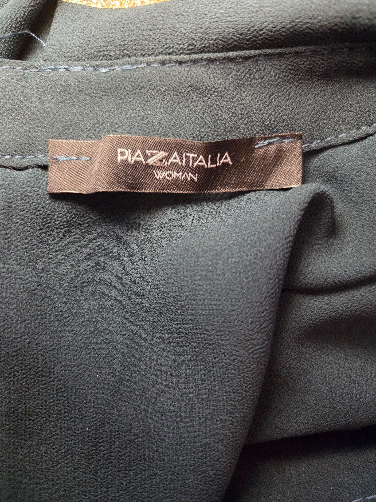 Piazza Italia Women's Green Sleeveless Top - Size Large image 3