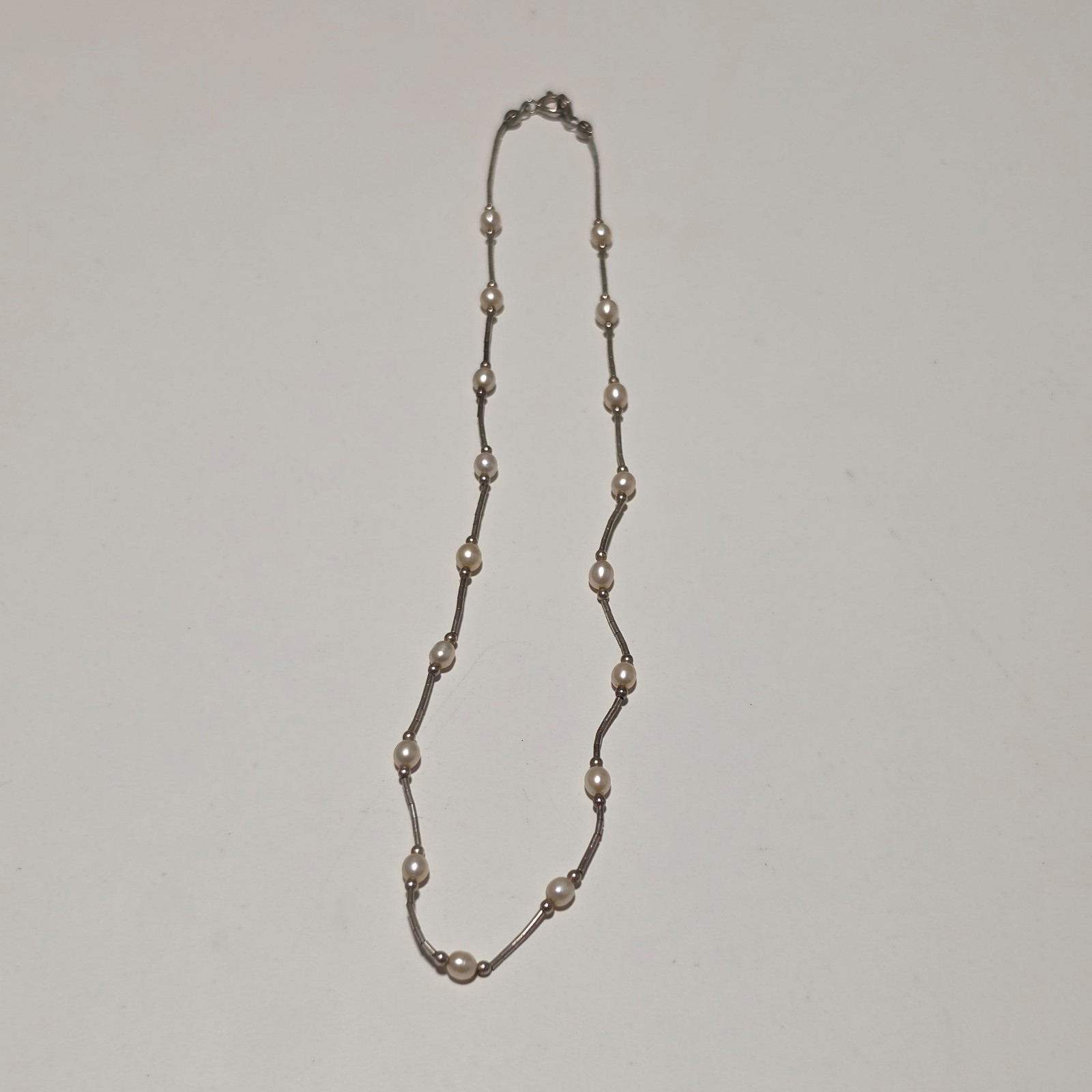 925 Silver & White Pearl Necklace .b6 image 2