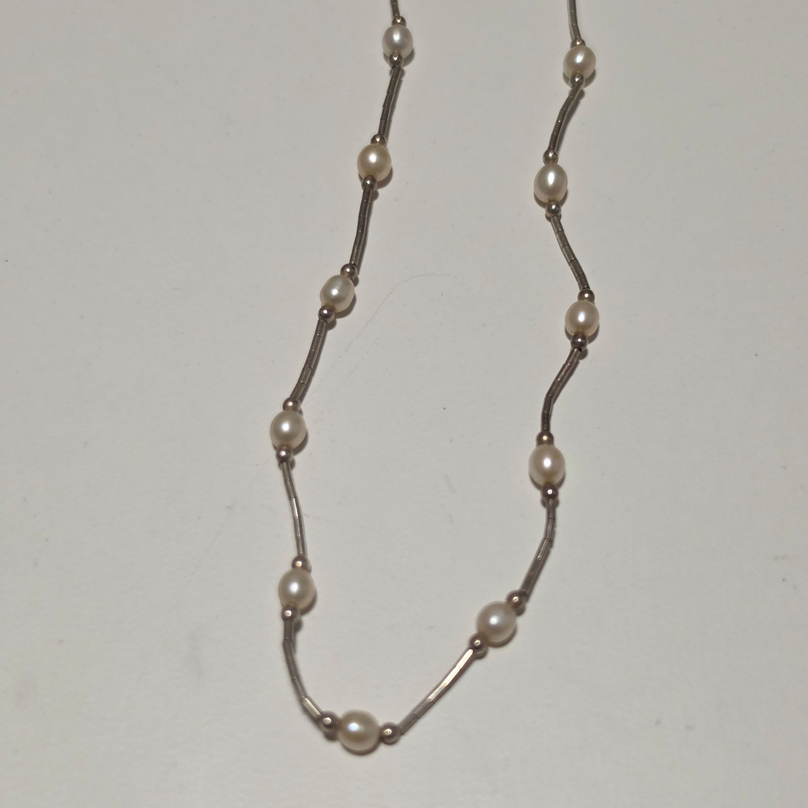925 Silver & White Pearl Necklace .b6 image 3