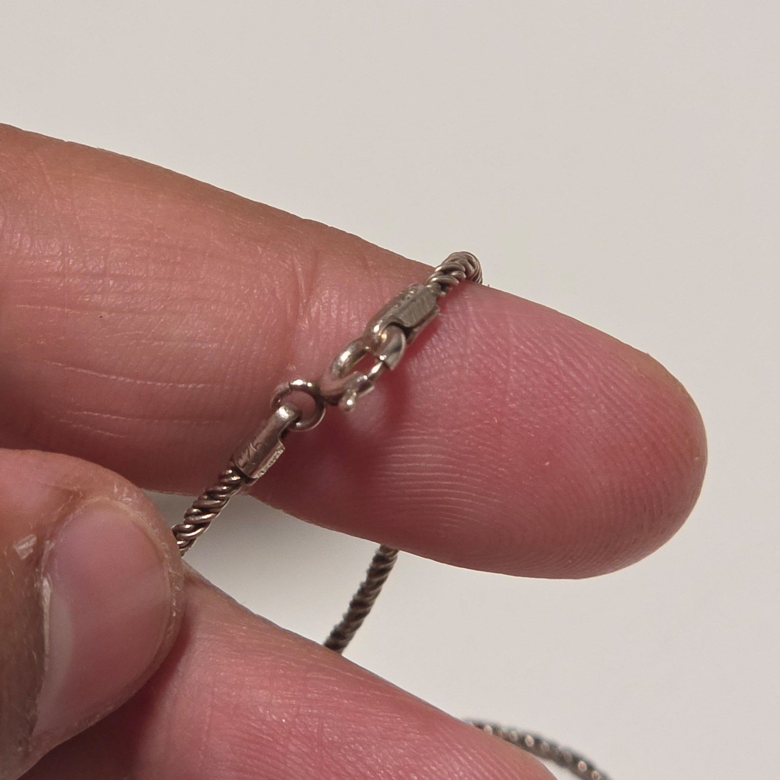 Vintage Silver Green Stone Necklace .b6 image 3