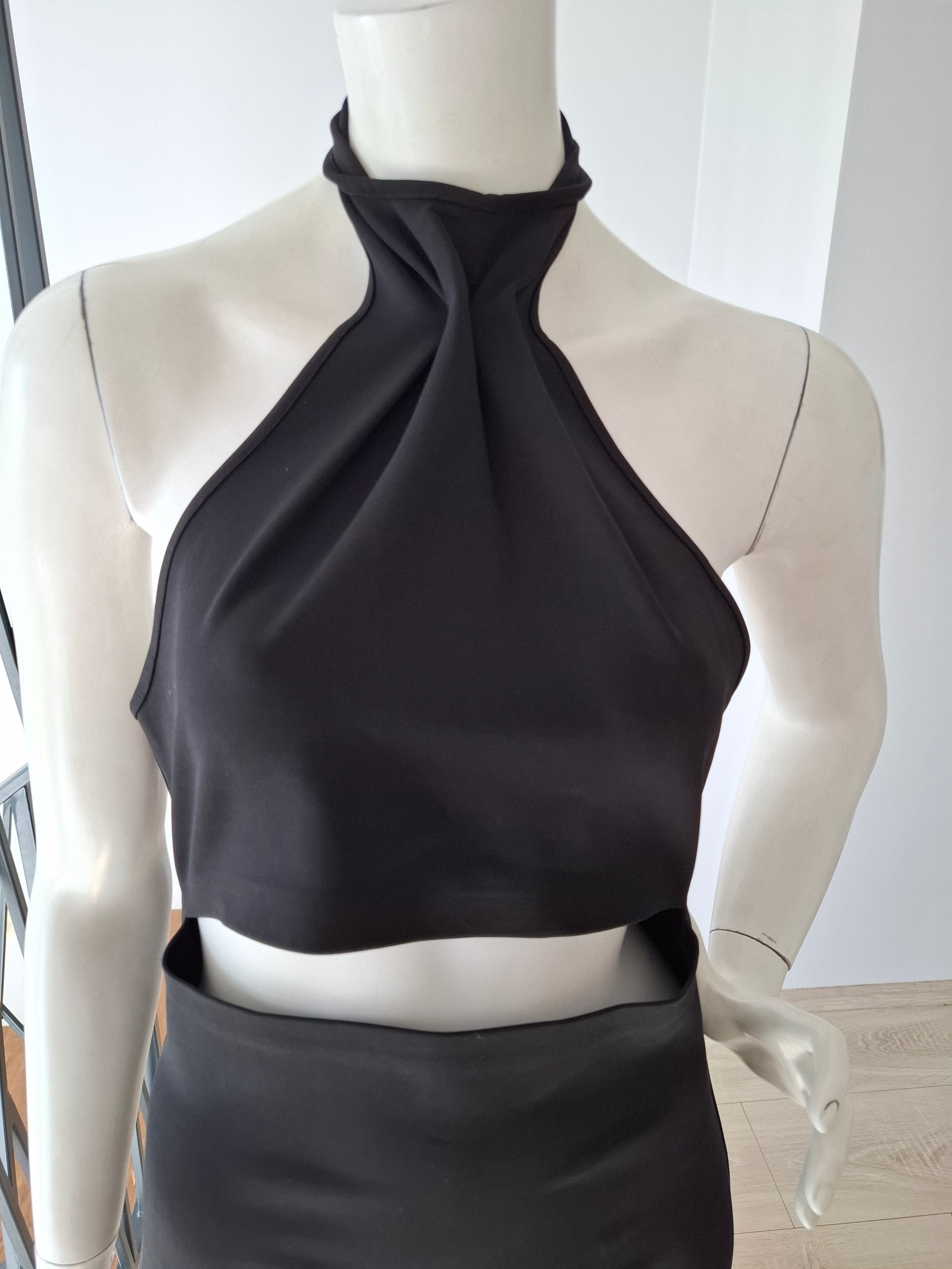 New GAUGE81 Black Abile Cut-Out Halter Midi Dress Size L image 9