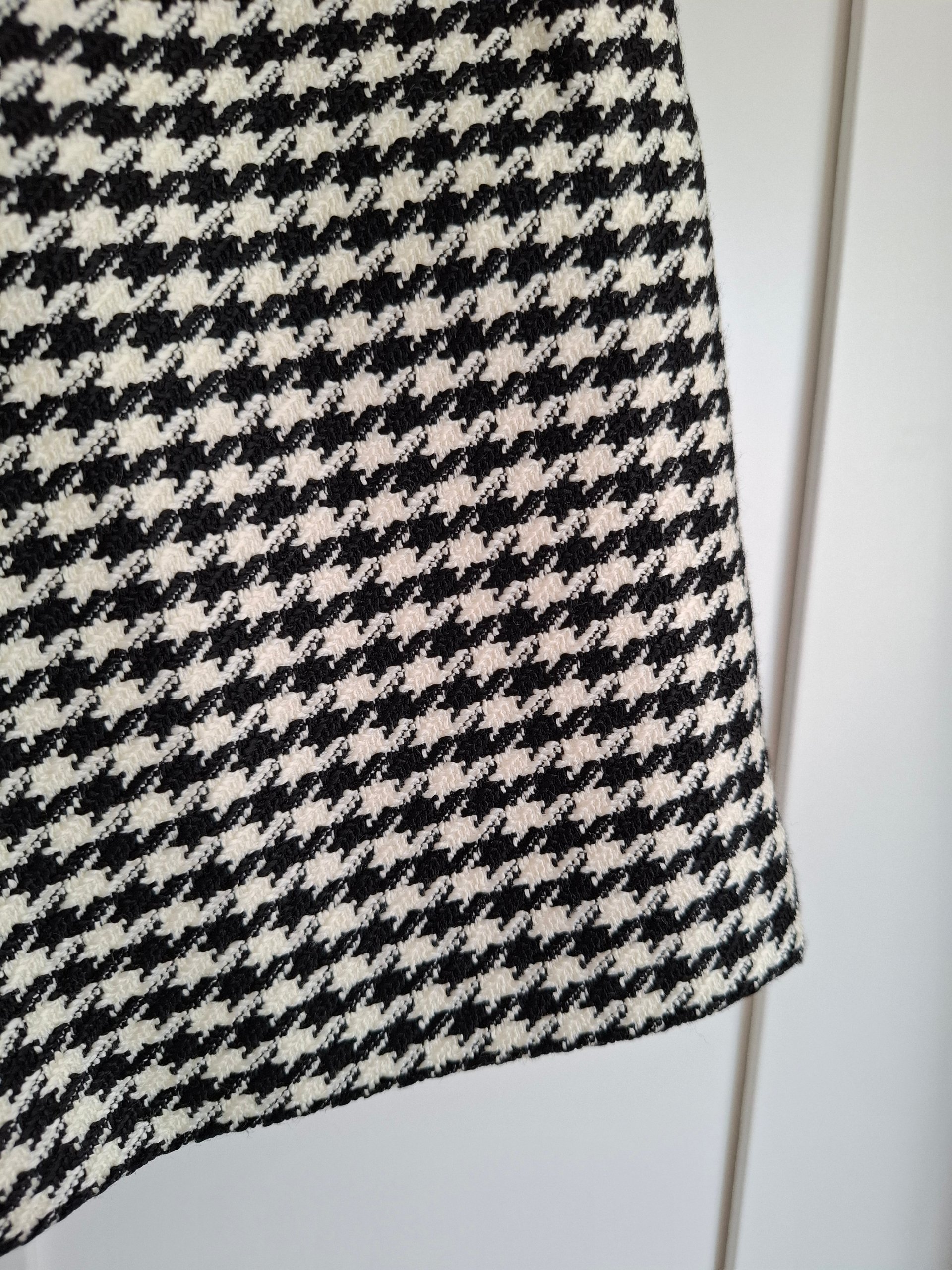 New Sandro Houndstooth Tweed Skort Size 36 / S image 10