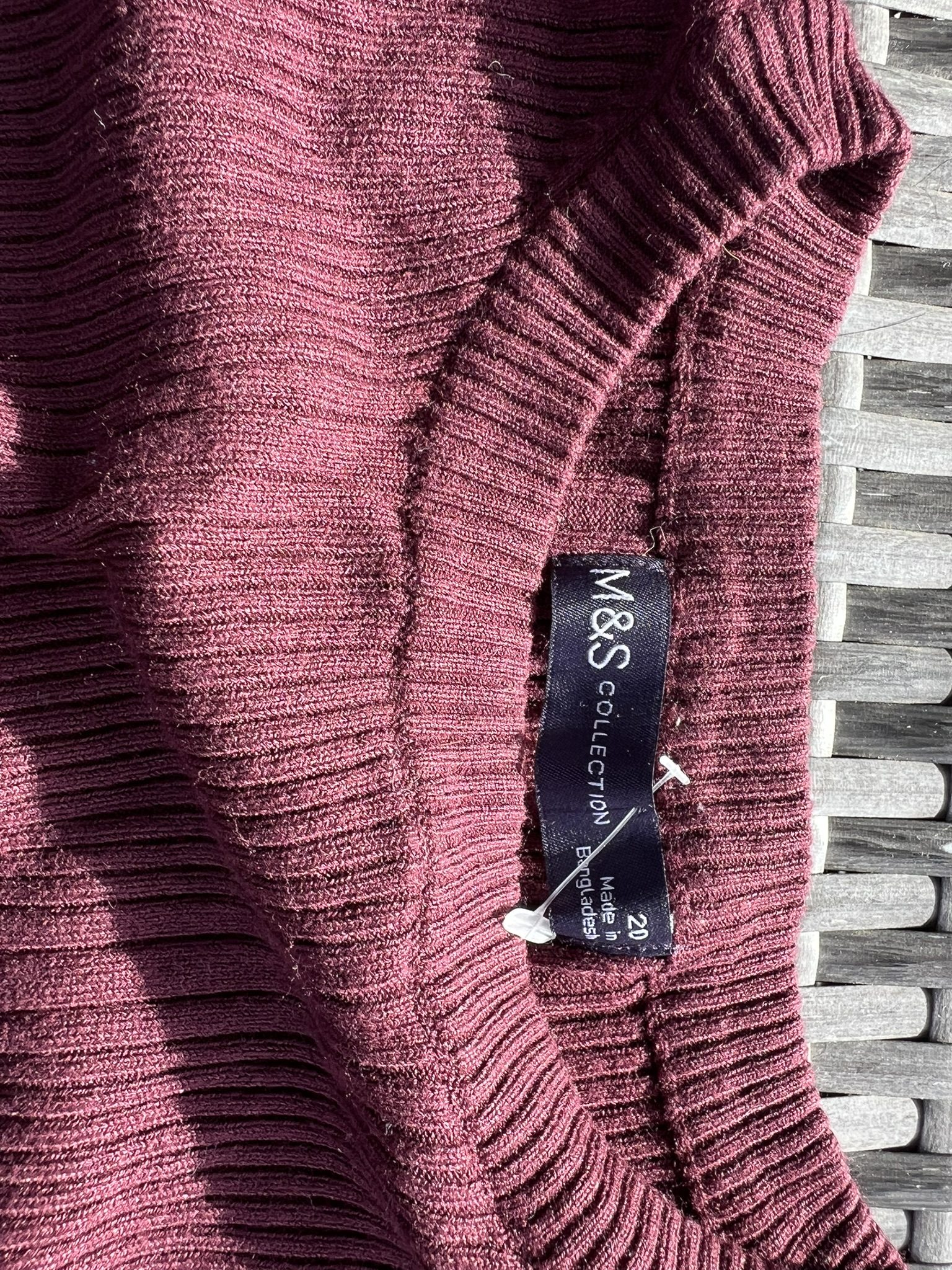 M&S Collection Burgundy Knit Jumper Size 20 image 2