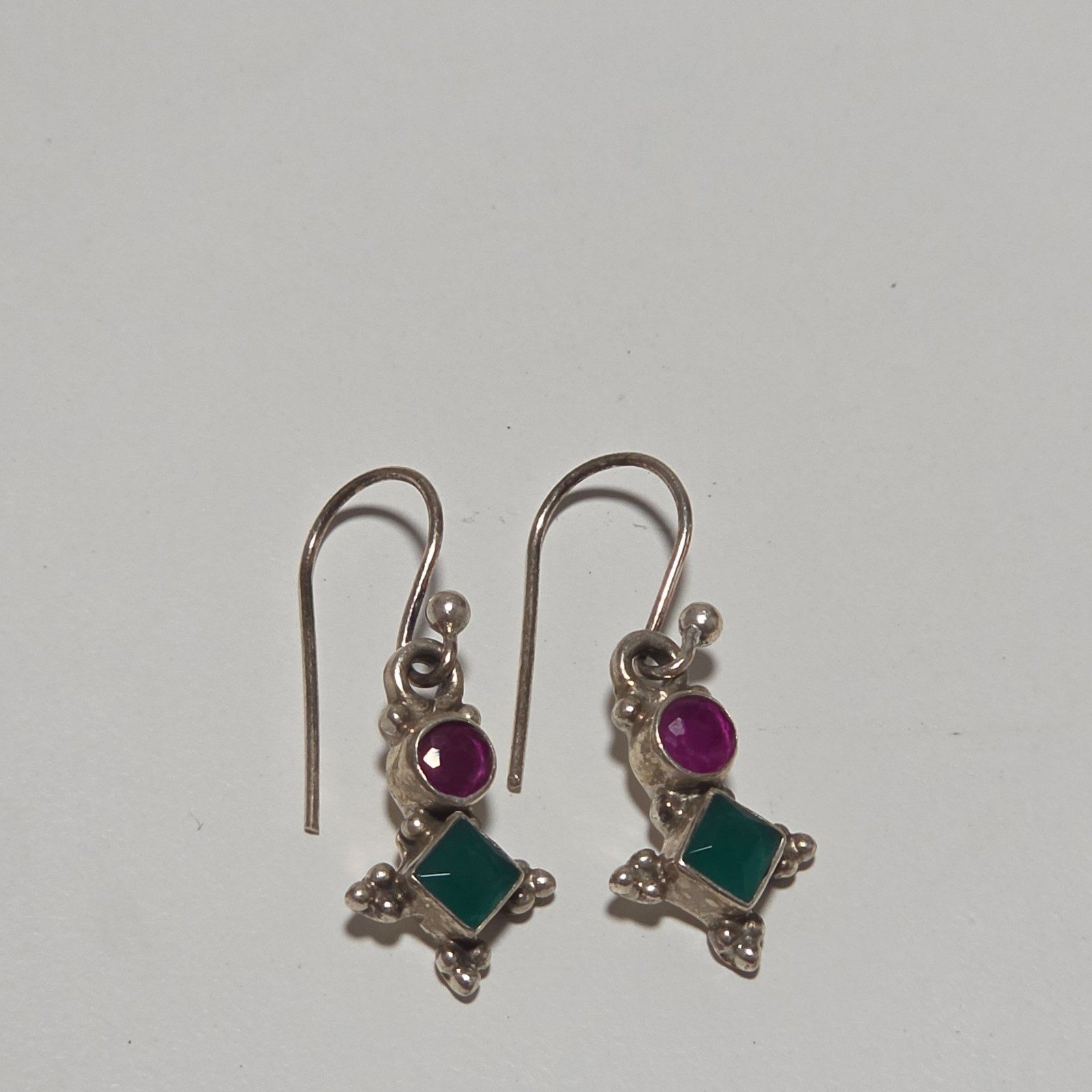 Vintage Silver Green & Pink Stone Drop Earrings.b6