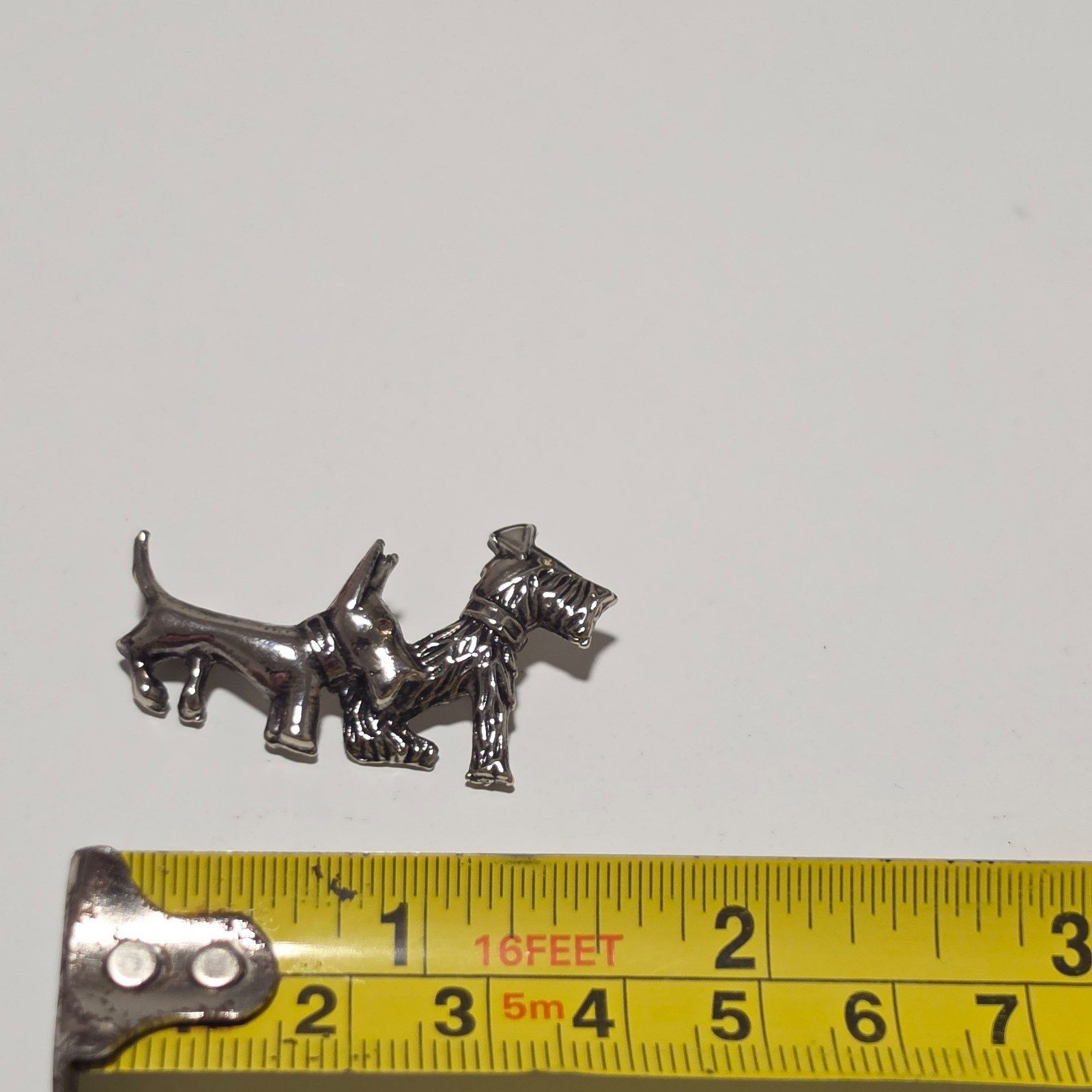 Vintage Silver Tone Double Dog Brooch Pin.b6 image 4
