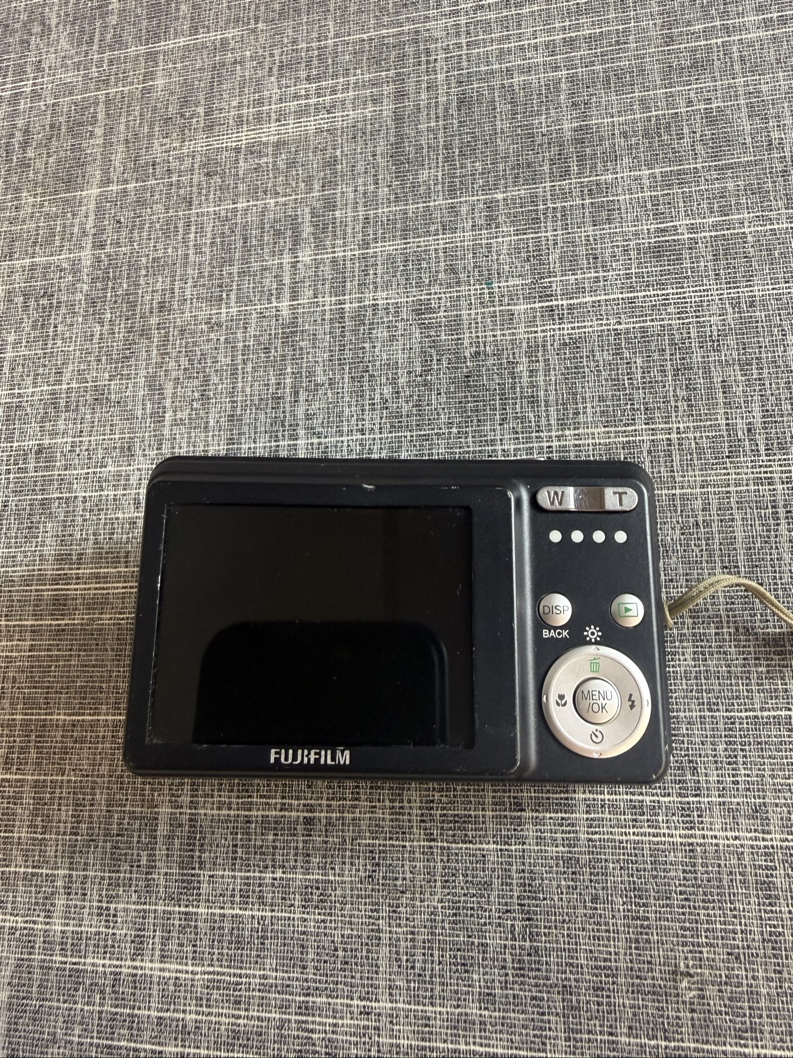 Fujifilm Finepix J10 Digital Camera 8.2 Mega Pixels Compact Point & Shoot Black image 4