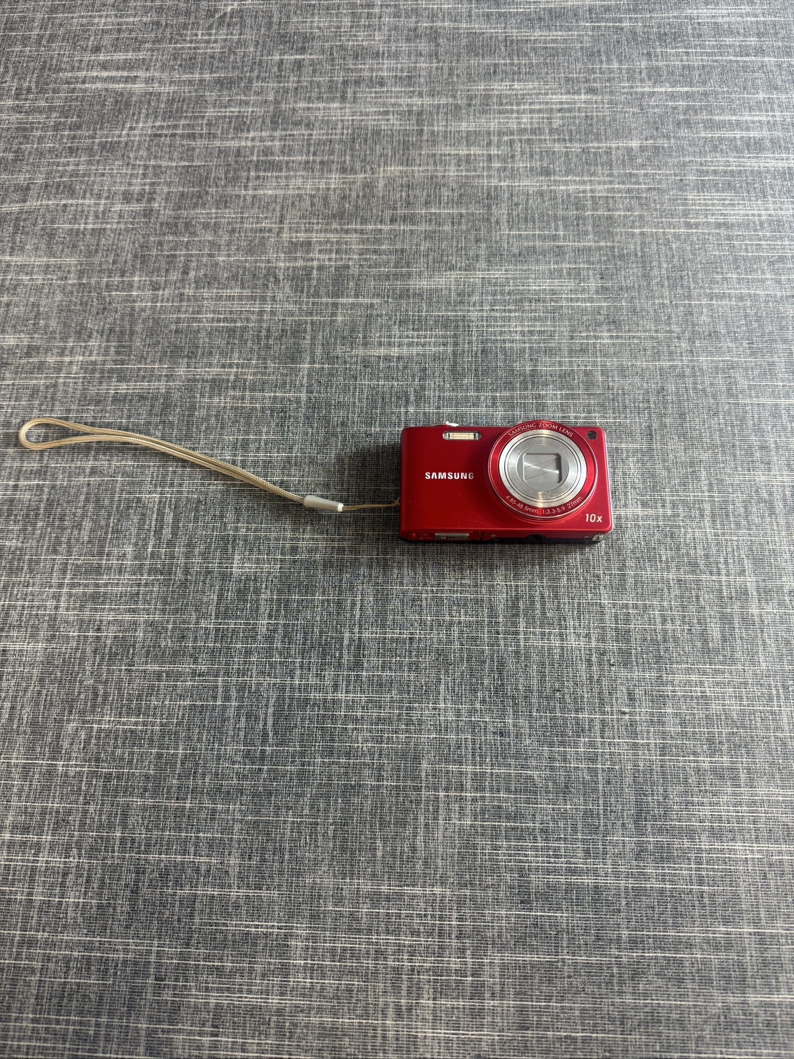 Samsung Compact Digital Camera Red 10x Zoom Lens
