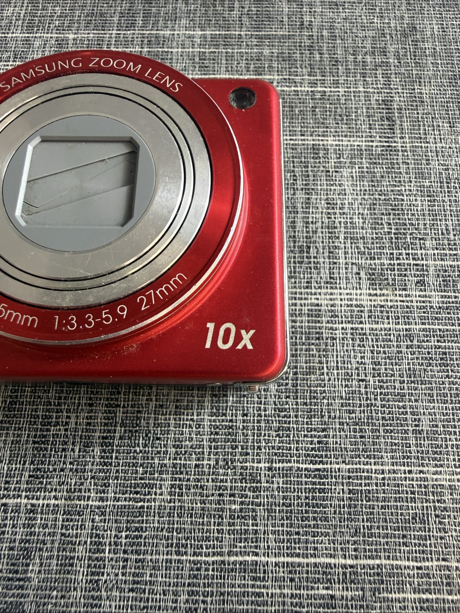 Samsung Compact Digital Camera Red 10x Zoom Lens image 3
