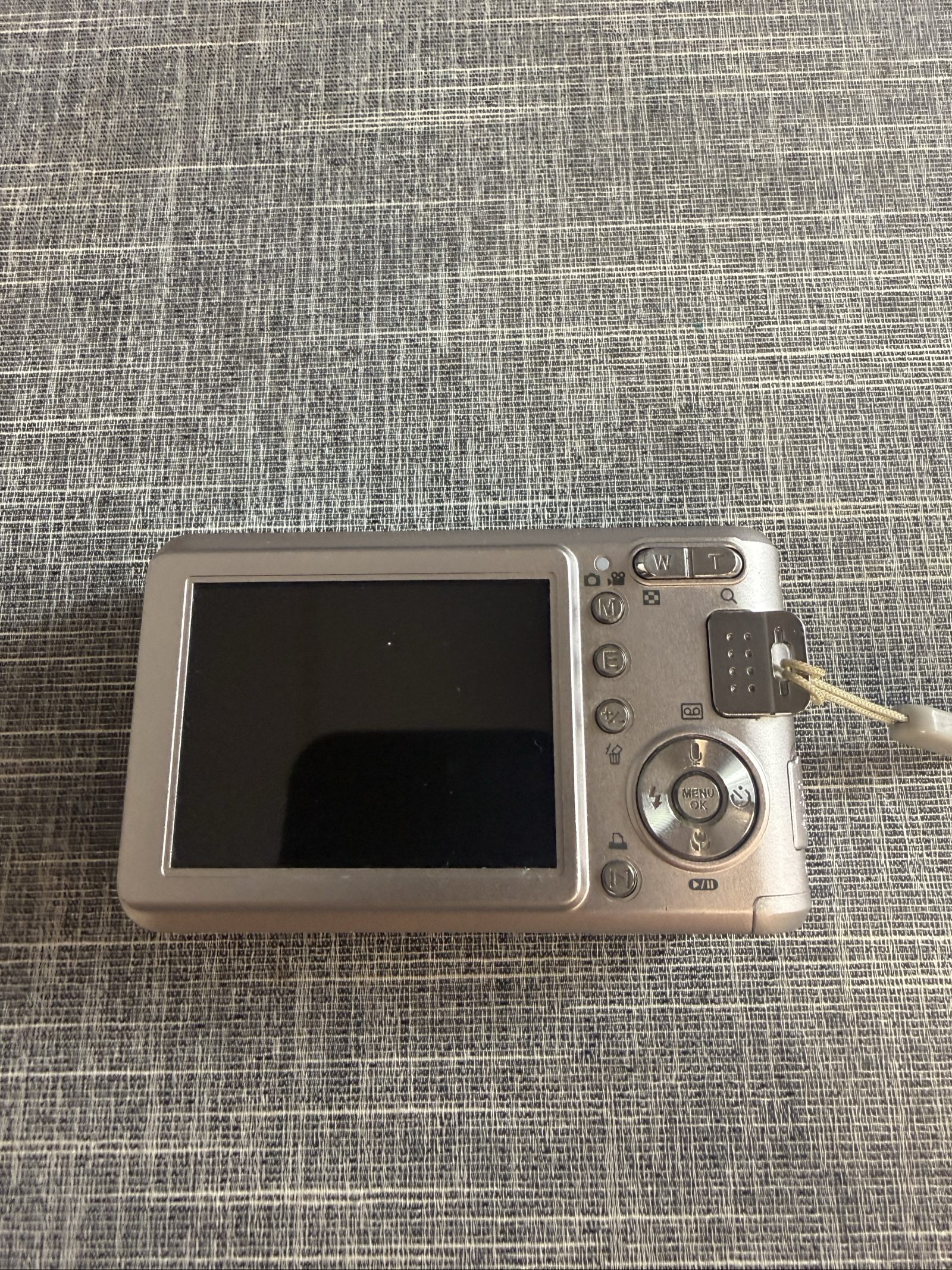 Samsung L700 Digital Camera 7.2MP 3x Optical Zoom Silver image 4