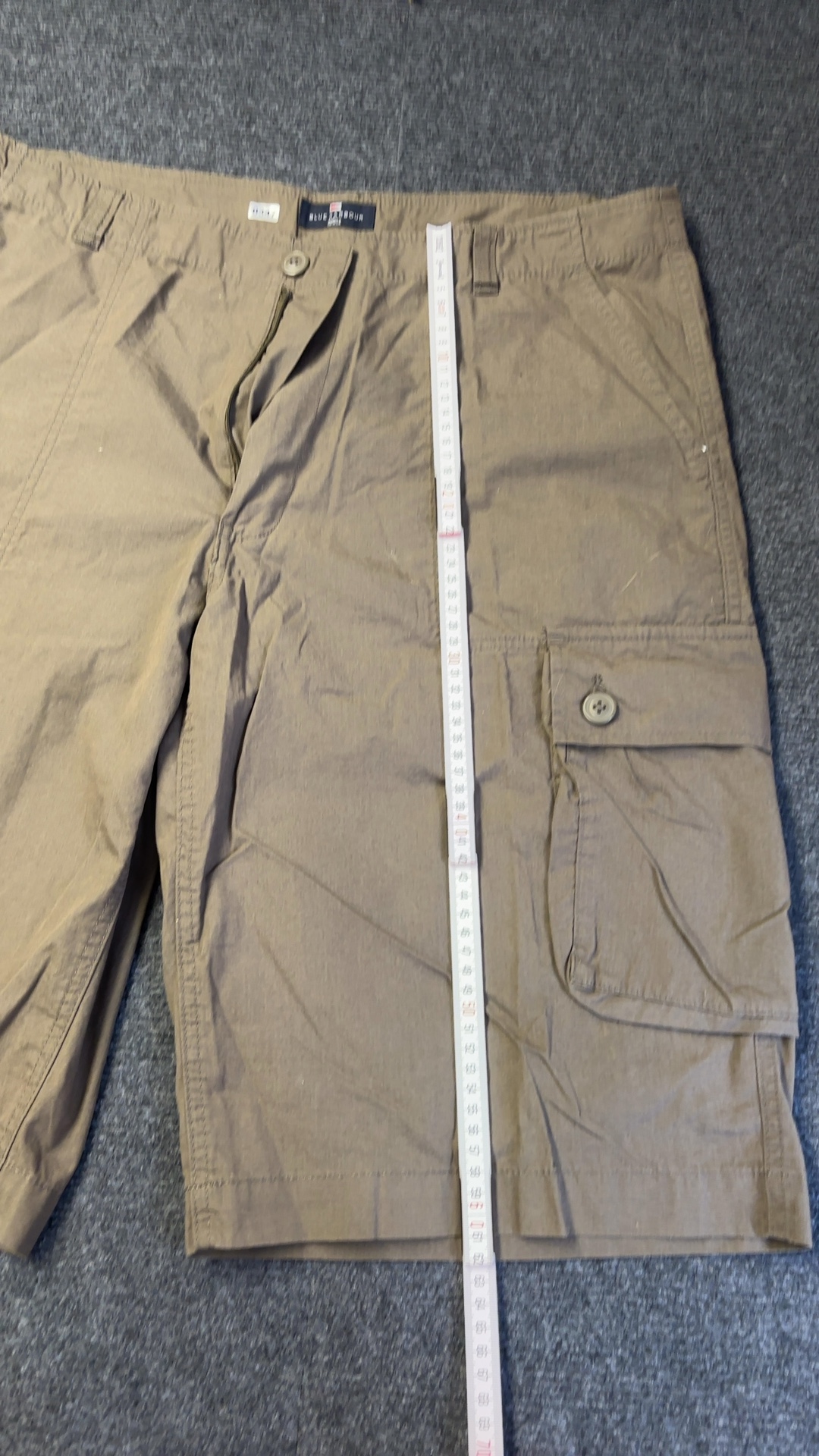 Marks & Spencer Men's Olive Green/Brown Cargo Shorts Large with Button Pockets image 9