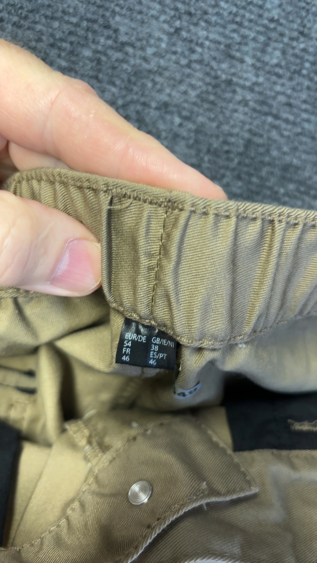 Beige & Black Cargo Trousers Size 46 Elastic Waist excellent condition image 7