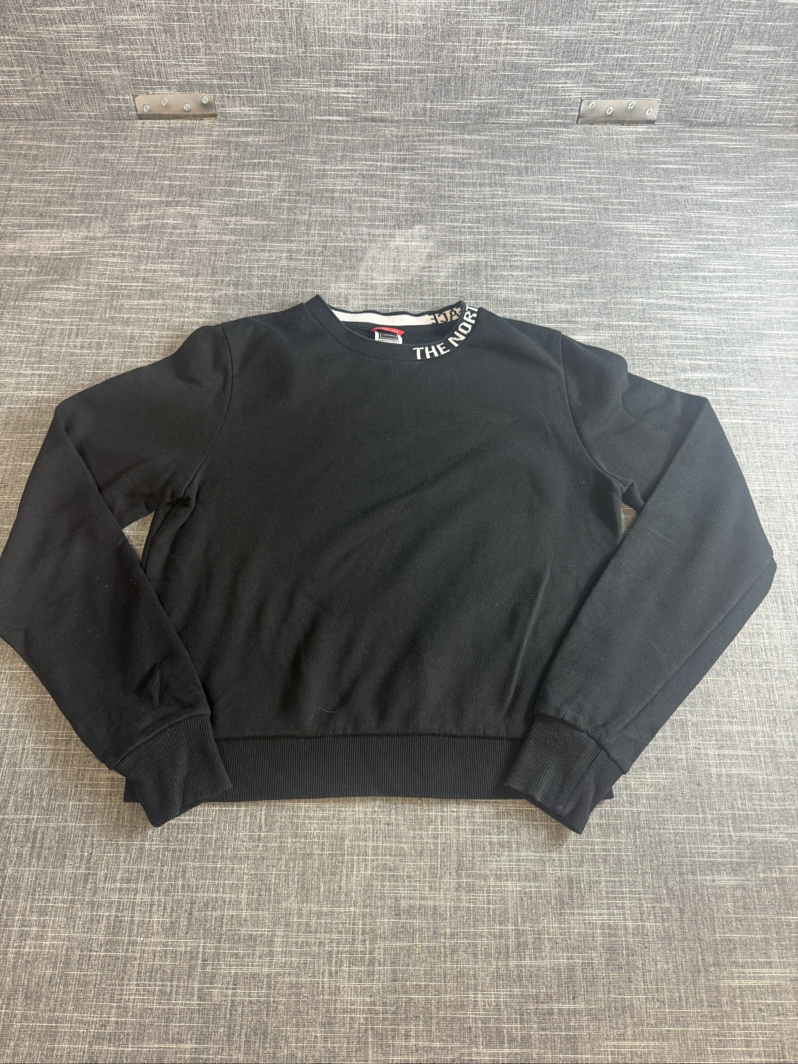 The North Face Women’s Black Cotton Sweatshirt Small Logo Embroidered
