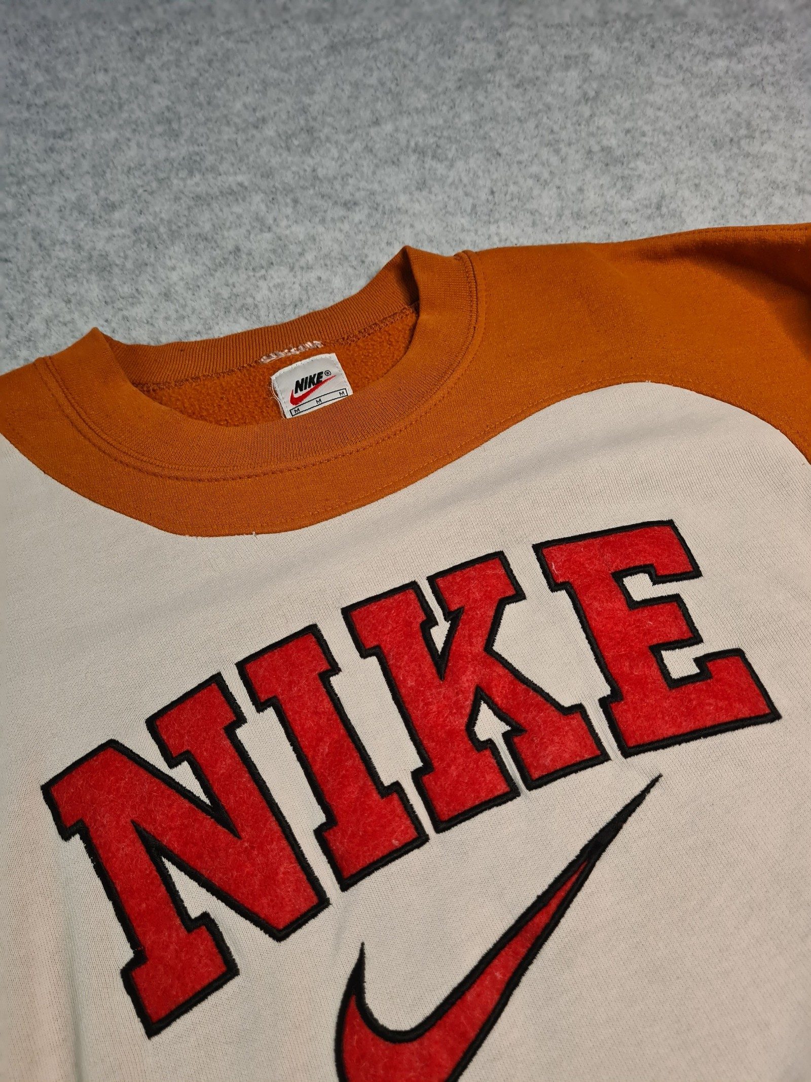 Nike Sweatshirt Orange & Cream Logo Medium Retro Styling 1142 image 2