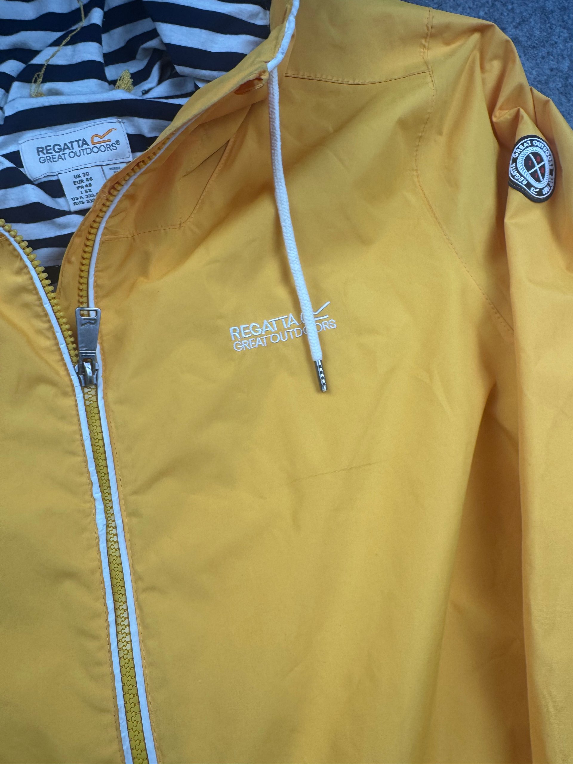 Regatta Yellow Hooded Rain Jacket Women’s UK 20 Striped Lined image 2