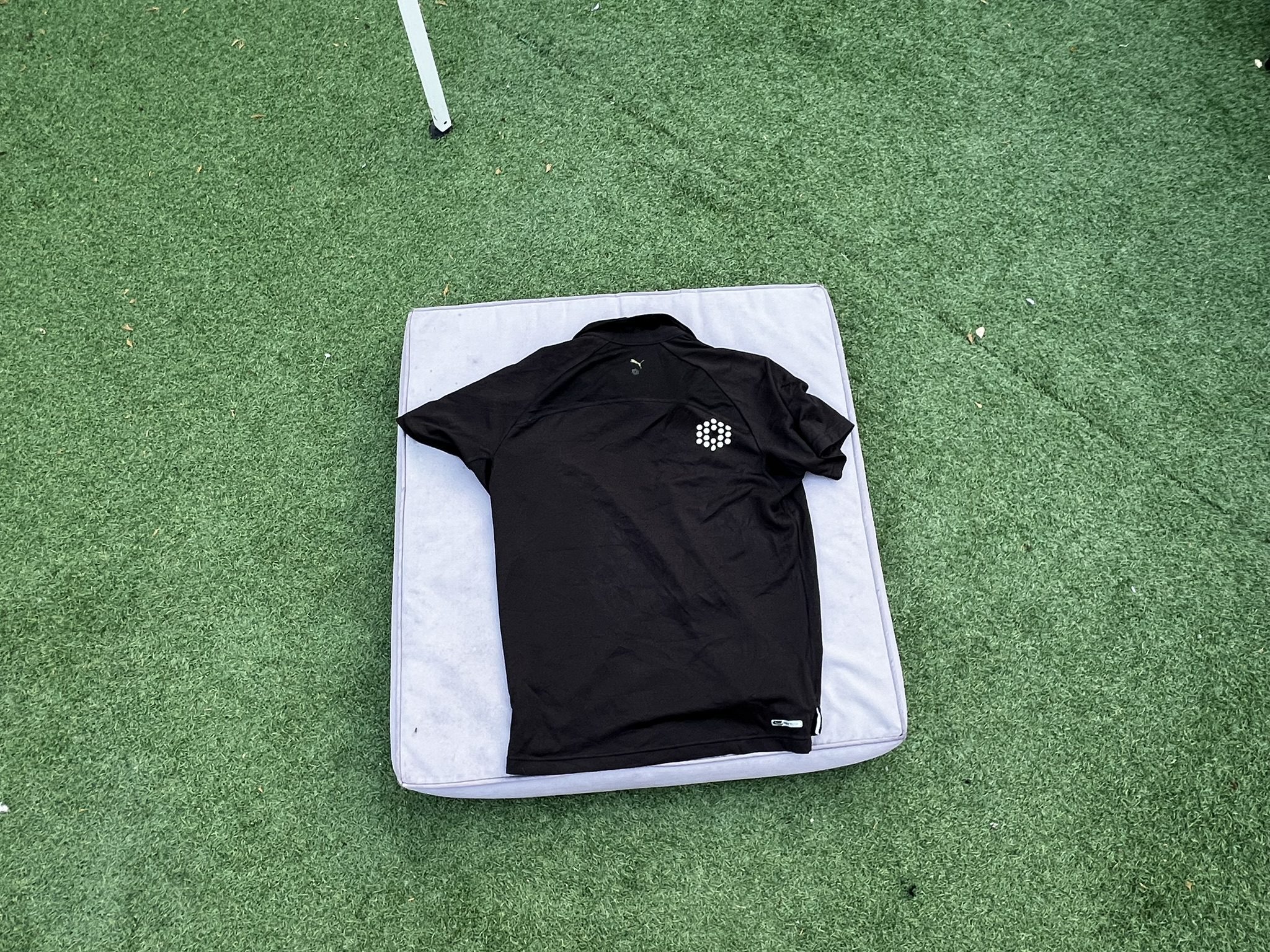 Puma Black & White Polo Shirt Medium Sport Feature image 3
